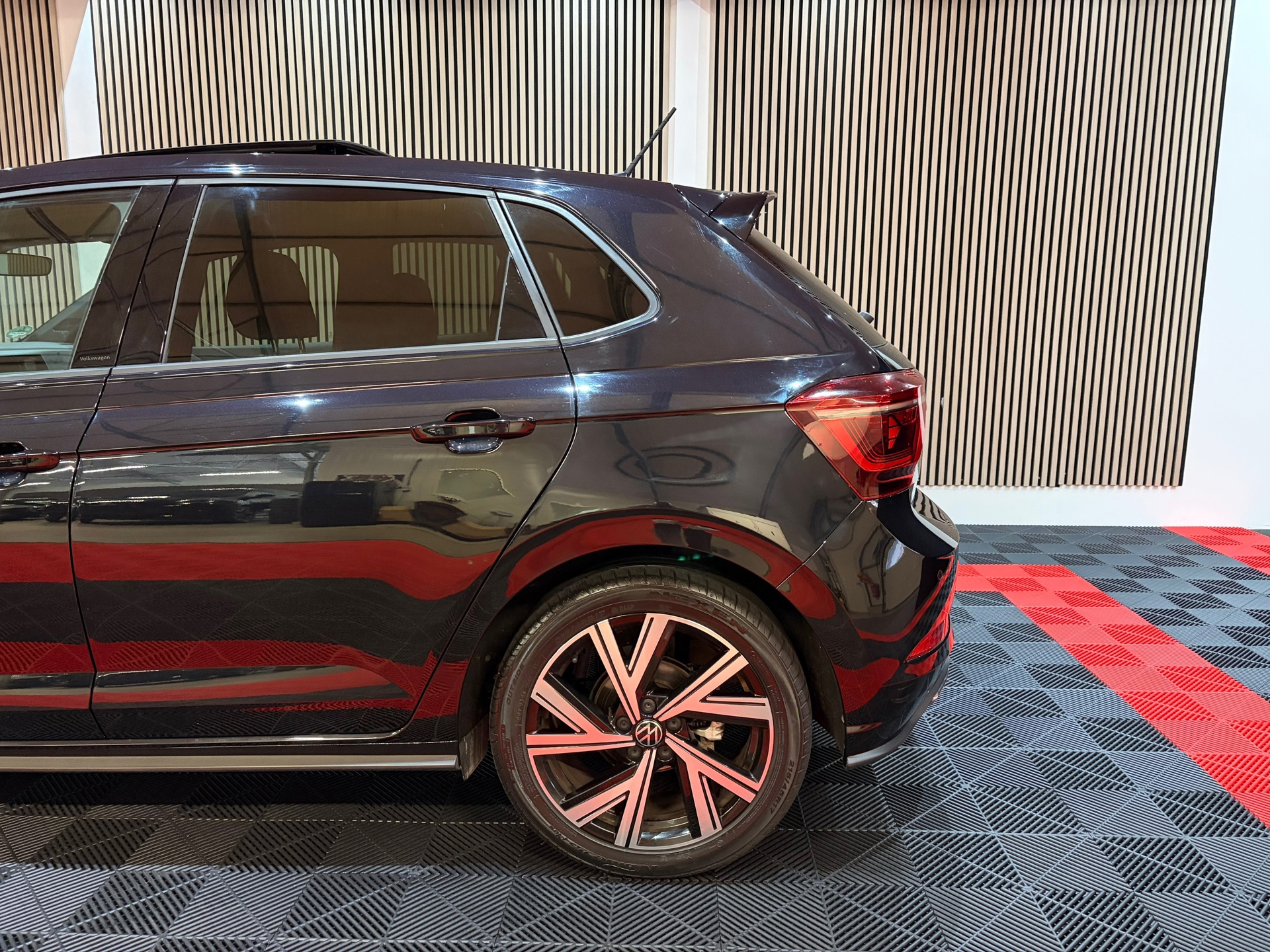 Volkswagen Polo 1.0 TSI R-Line Business originele km's (2023), foto 11
