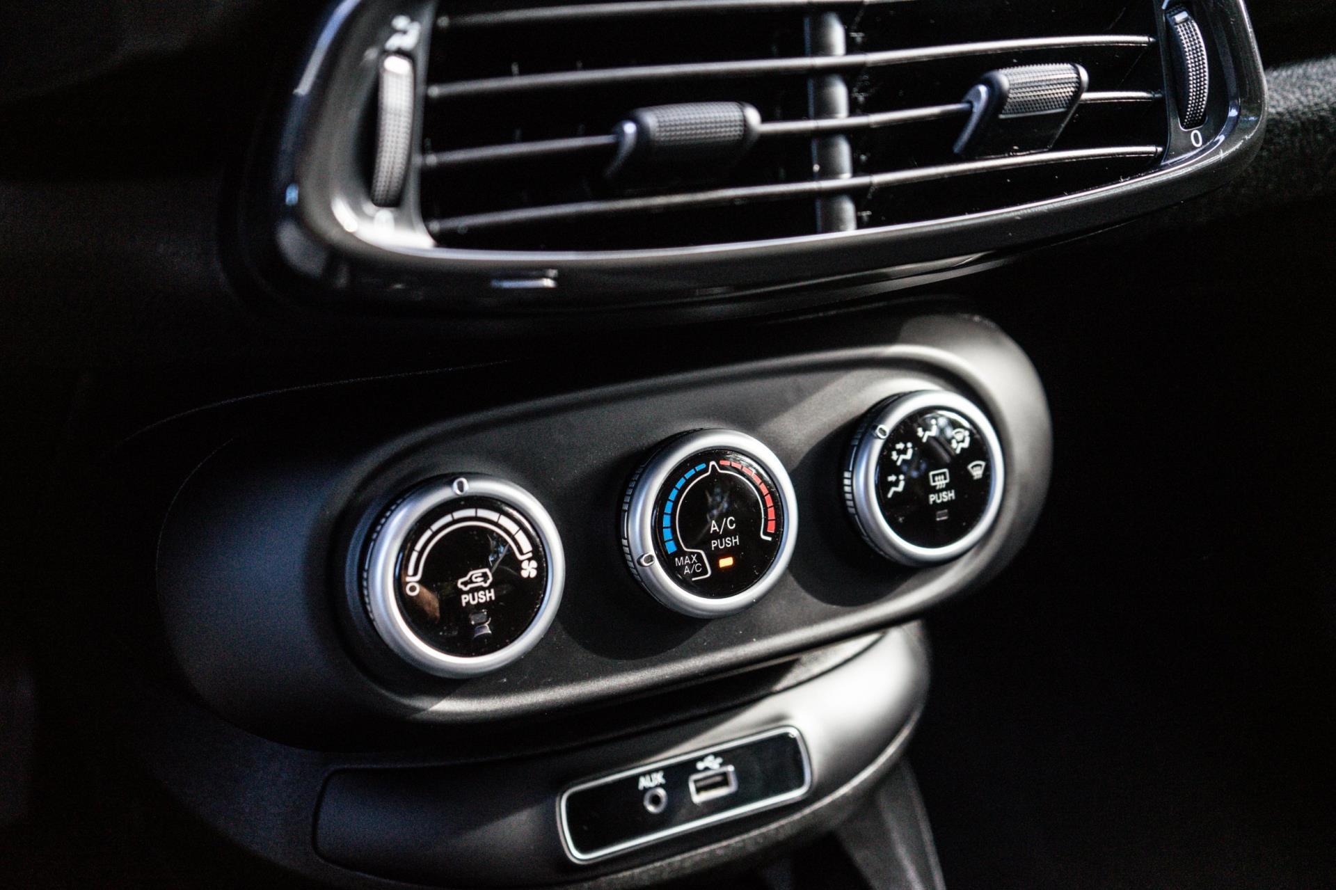 Fiat 500 X Cross 1.4 Turbo MultiAir (2018), foto 21