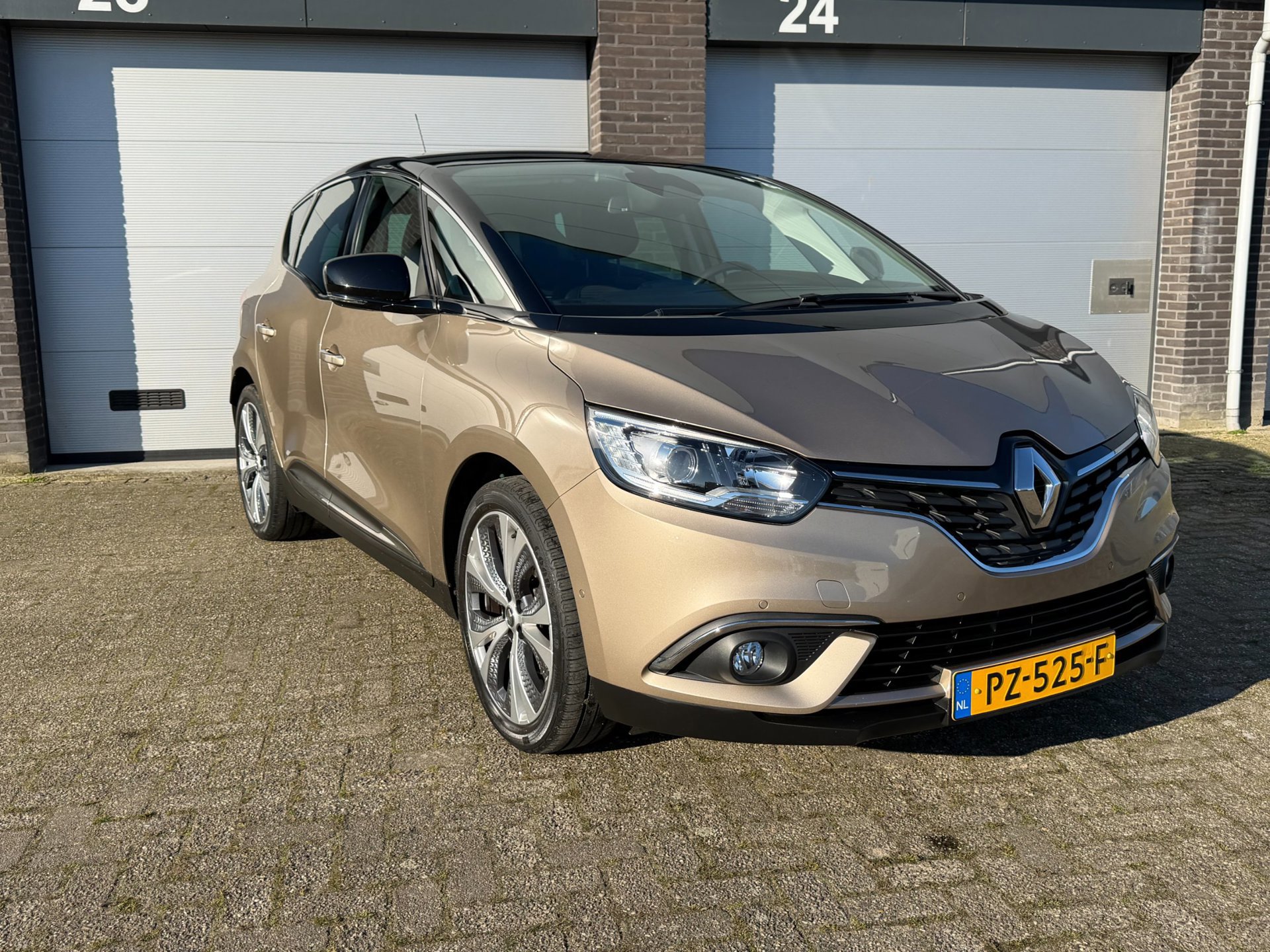 Renault Scénic 1.2 TCe Collection (2017), foto 2