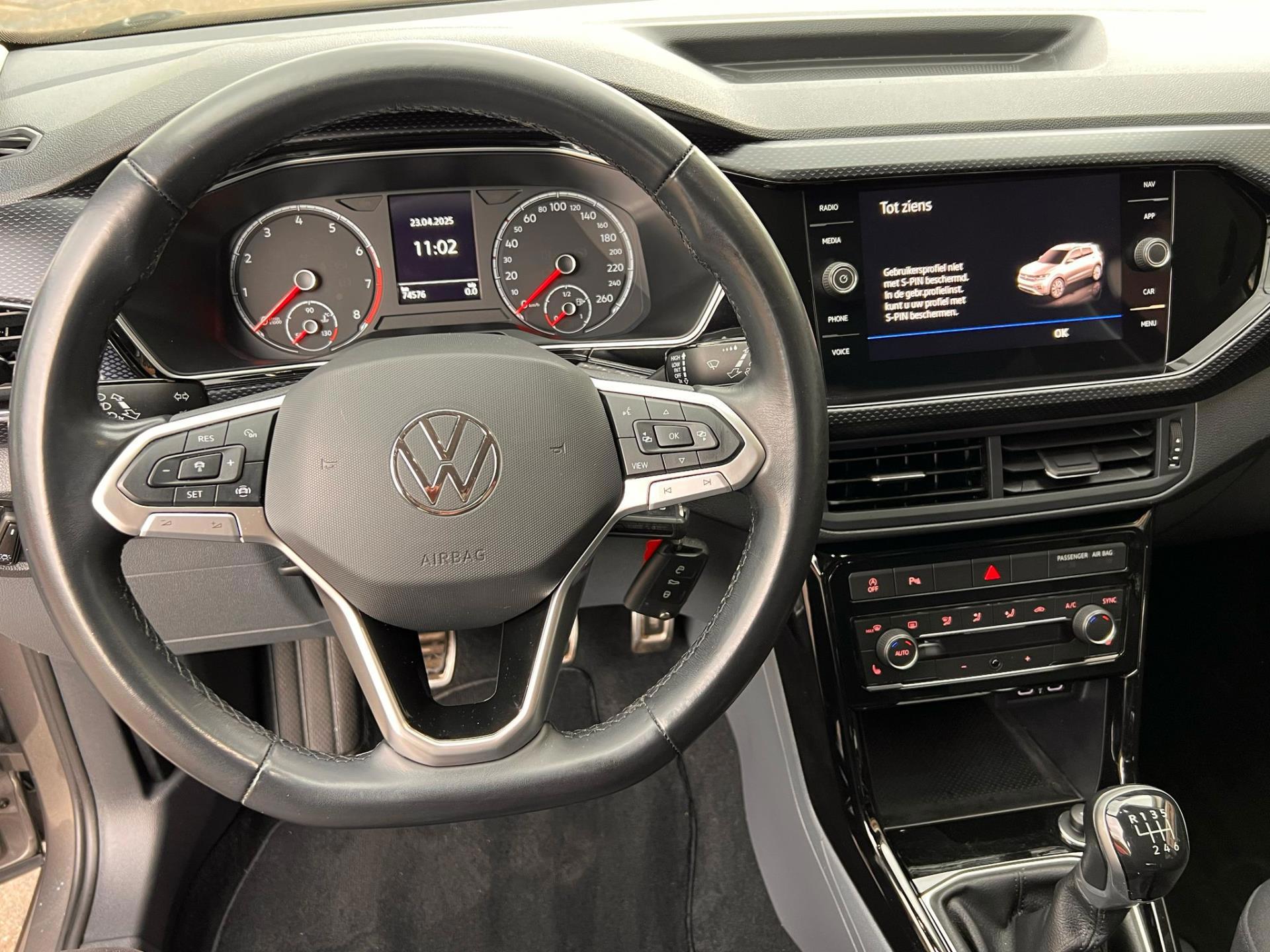 Volkswagen T-Cross 1.0 TSI united (2021), foto 4
