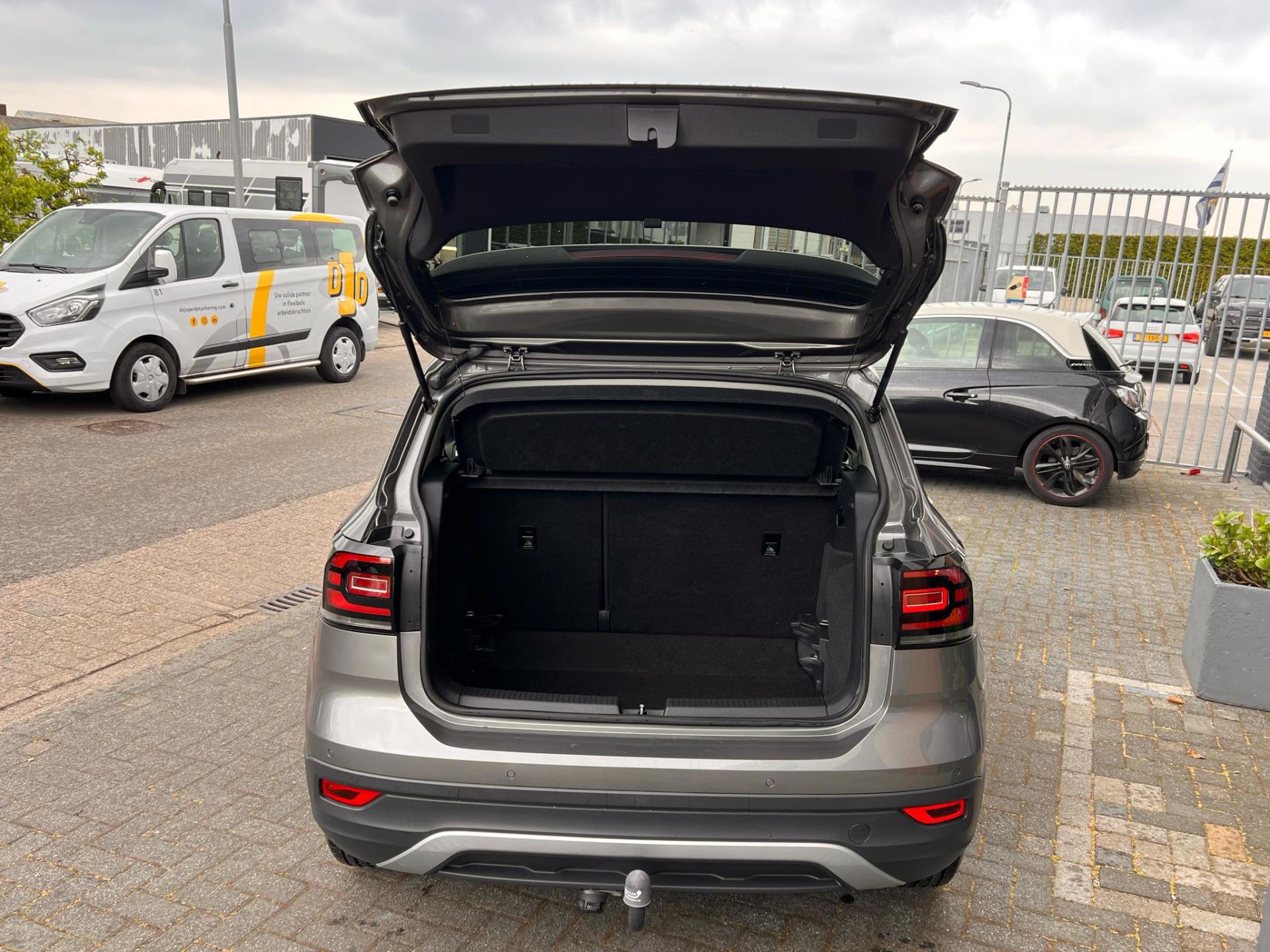 Volkswagen T-Cross 1.0 TSI united (2021), foto 7