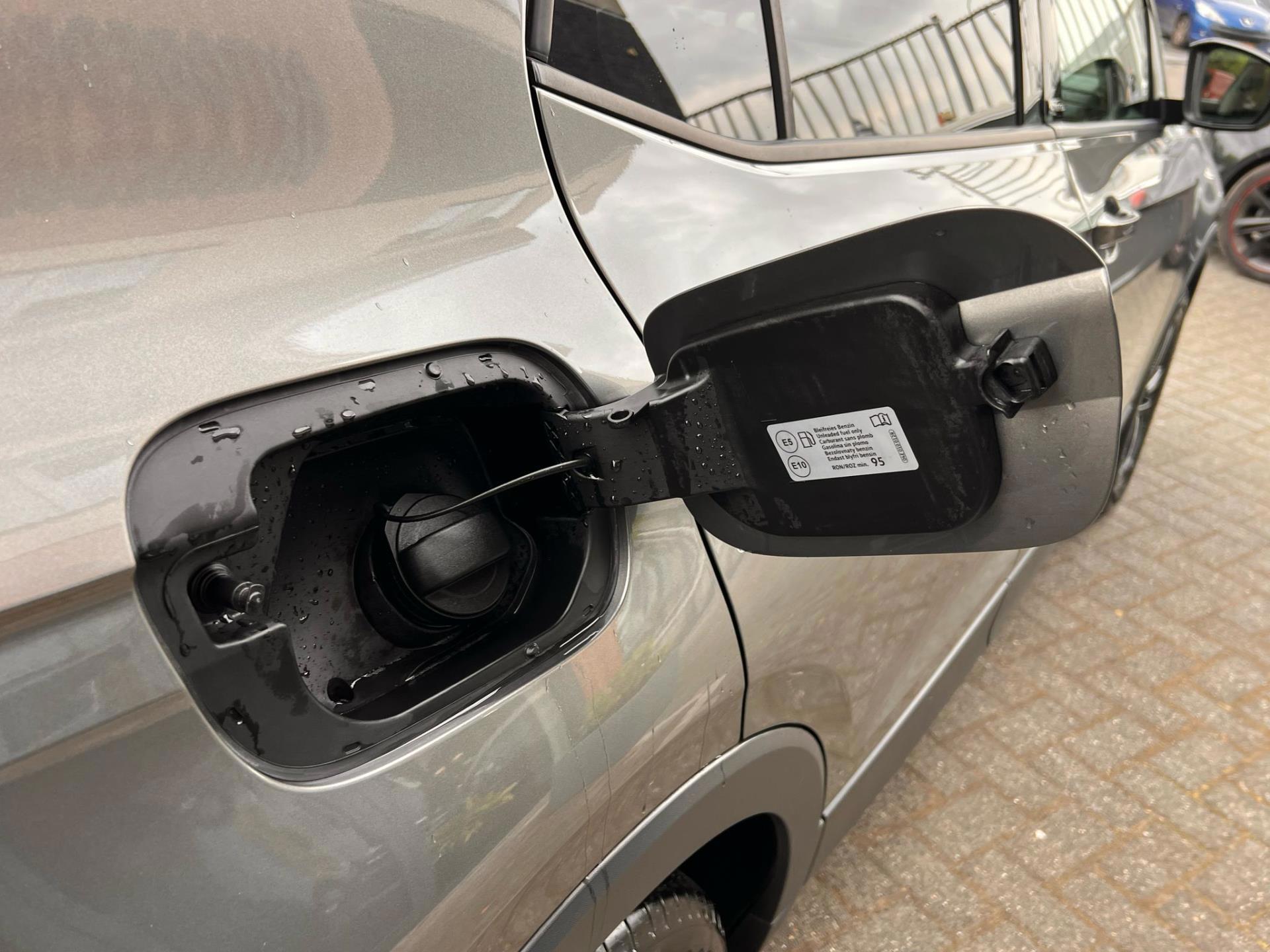 Volkswagen T-Cross 1.0 TSI united (2021), foto 9