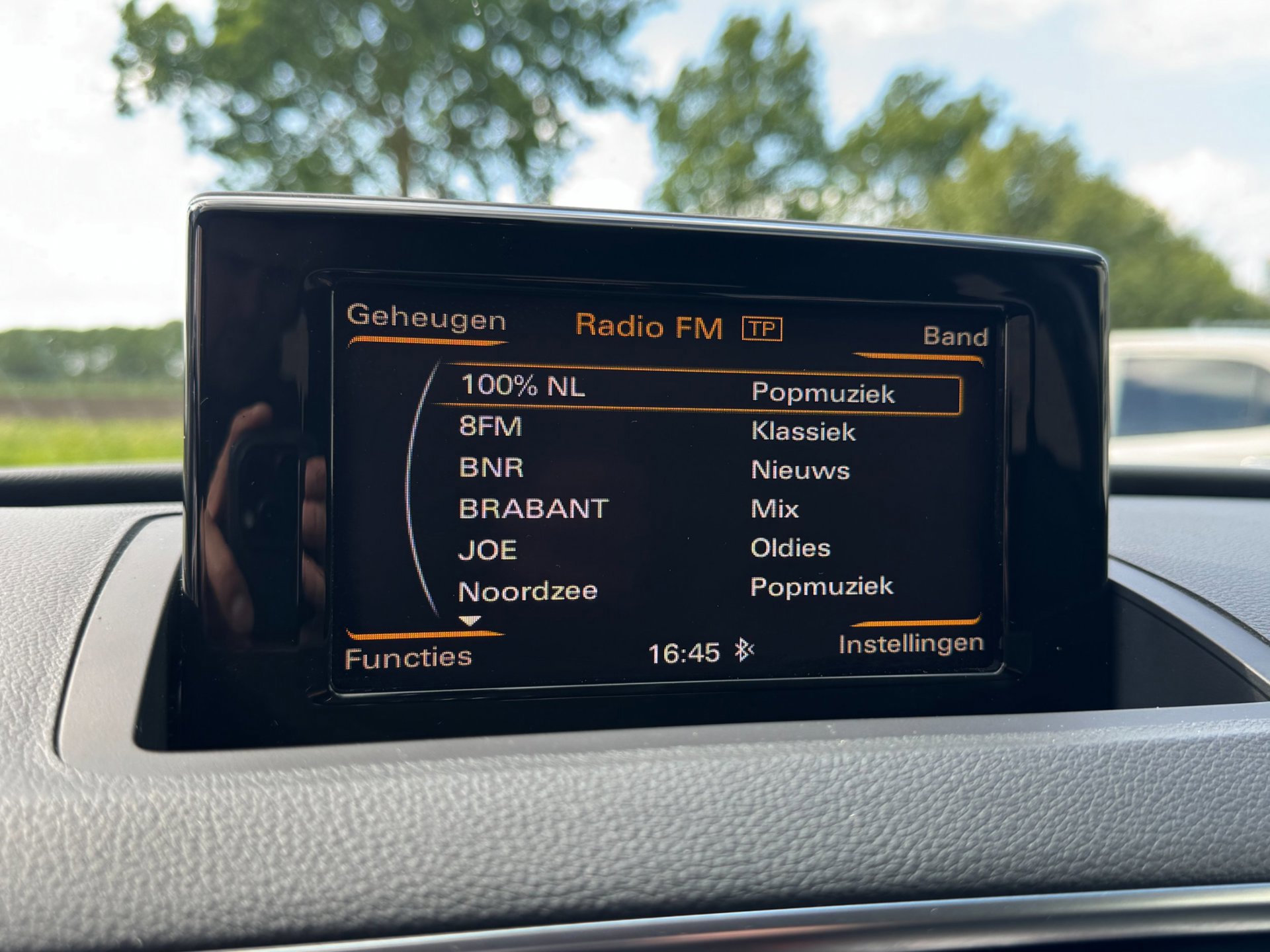 Audi Q3 1.4 TFSI CoD Design Pro Line (2017), foto 23