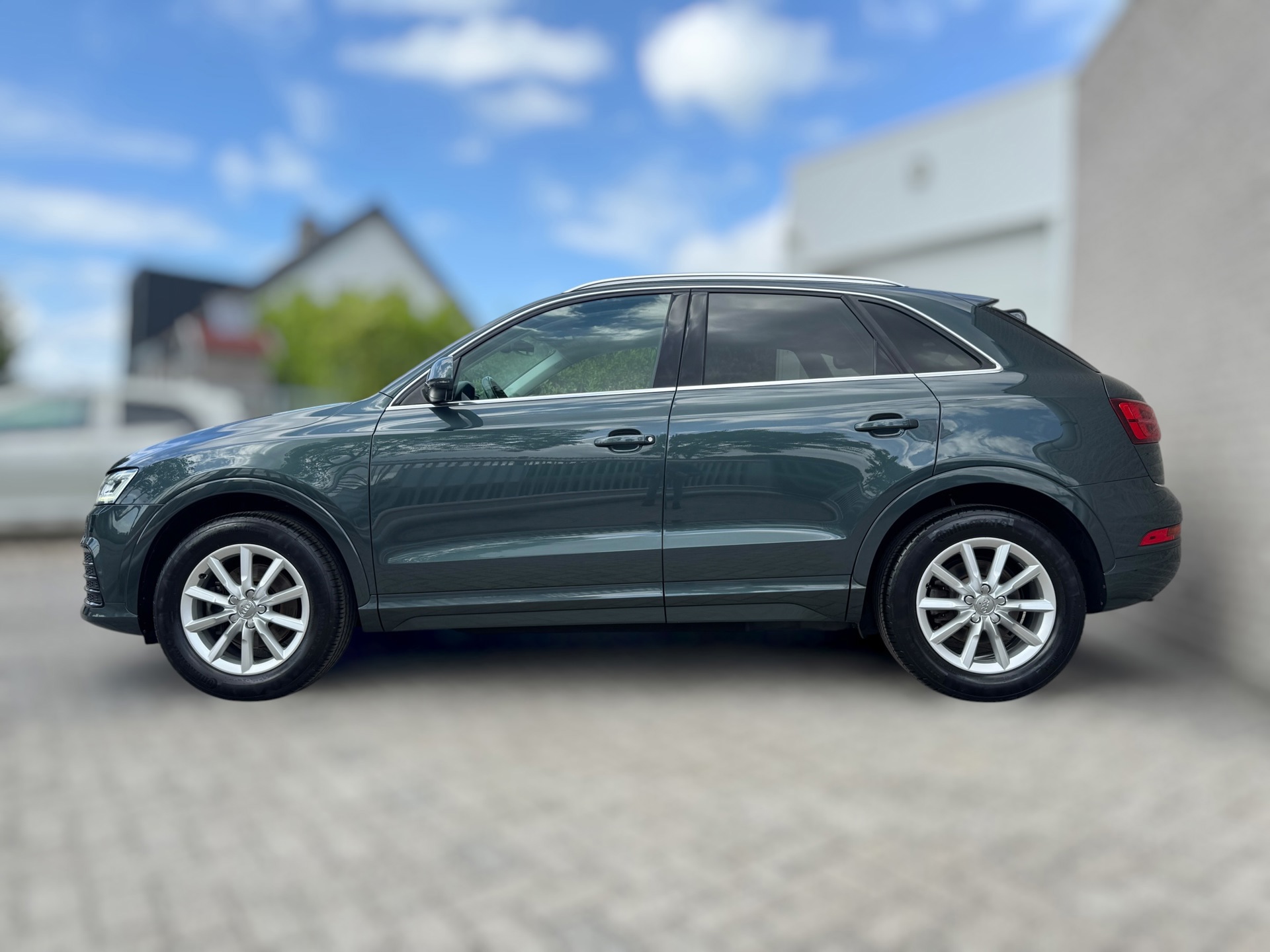 Audi Q3 1.4 TFSI CoD Design Pro Line (2017), foto 4