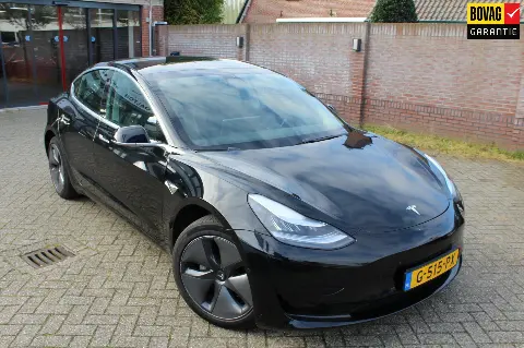Tesla Model 3 RWD Plus 60 kWh (2019)