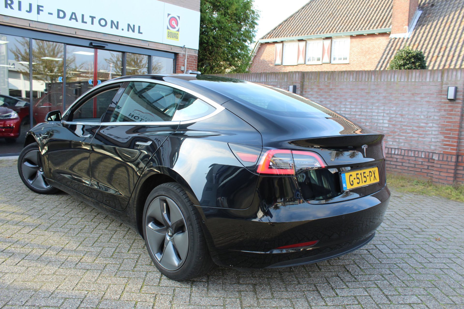 Tesla Model 3 RWD Plus 60 kWh (2019), foto 8