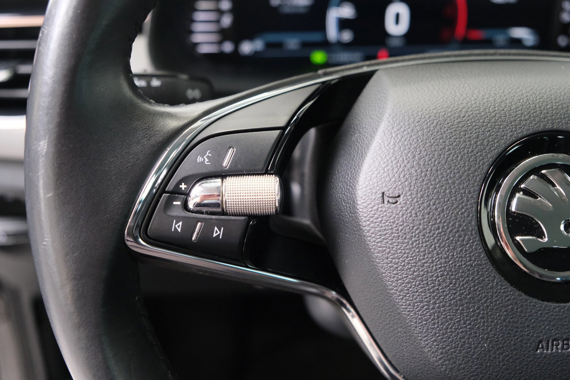 Skoda Kamiq 1.5 TSI ACT Business Edition (2022), foto 26