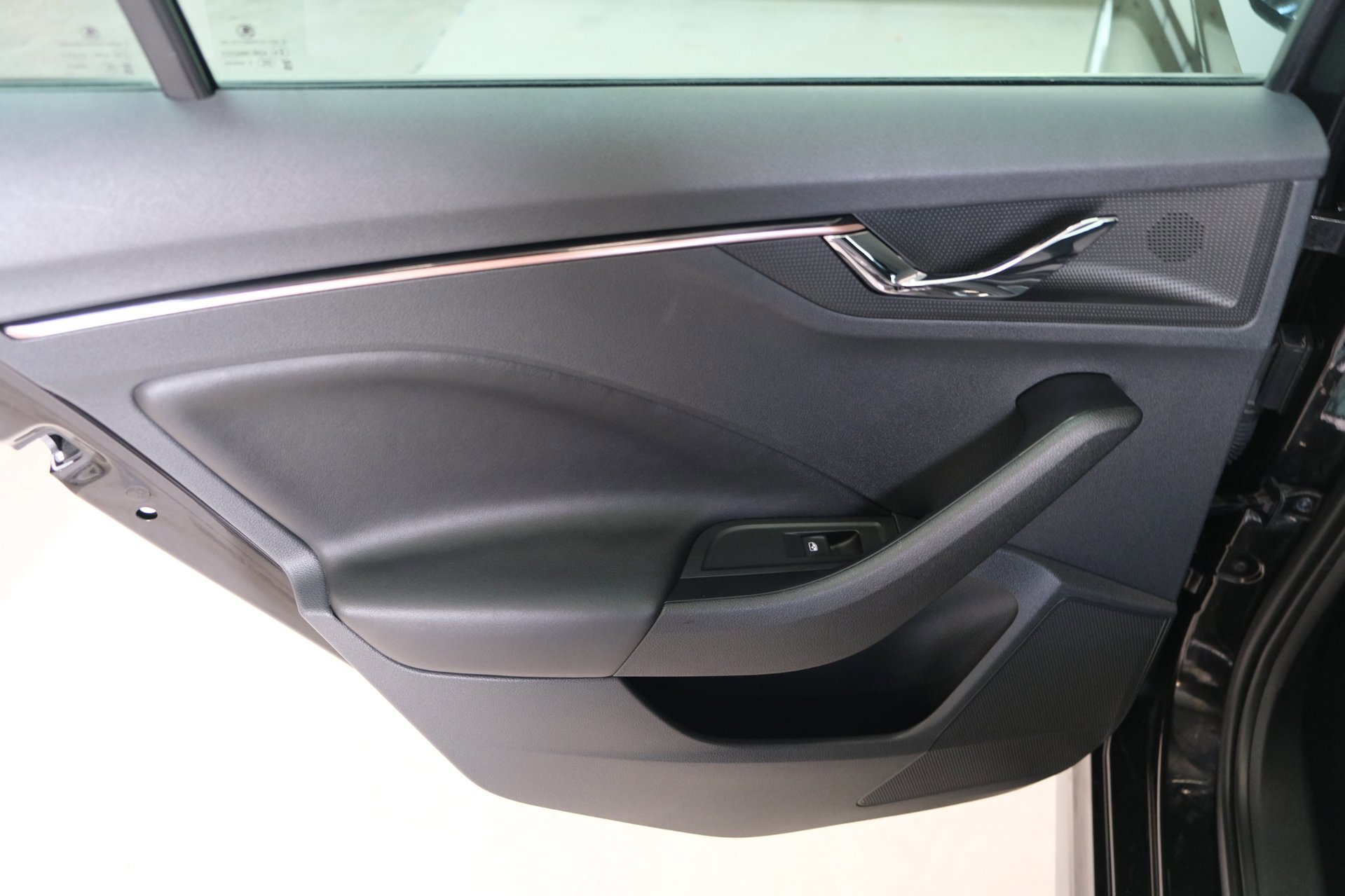Skoda Kamiq 1.5 TSI ACT Business Edition (2022), foto 9
