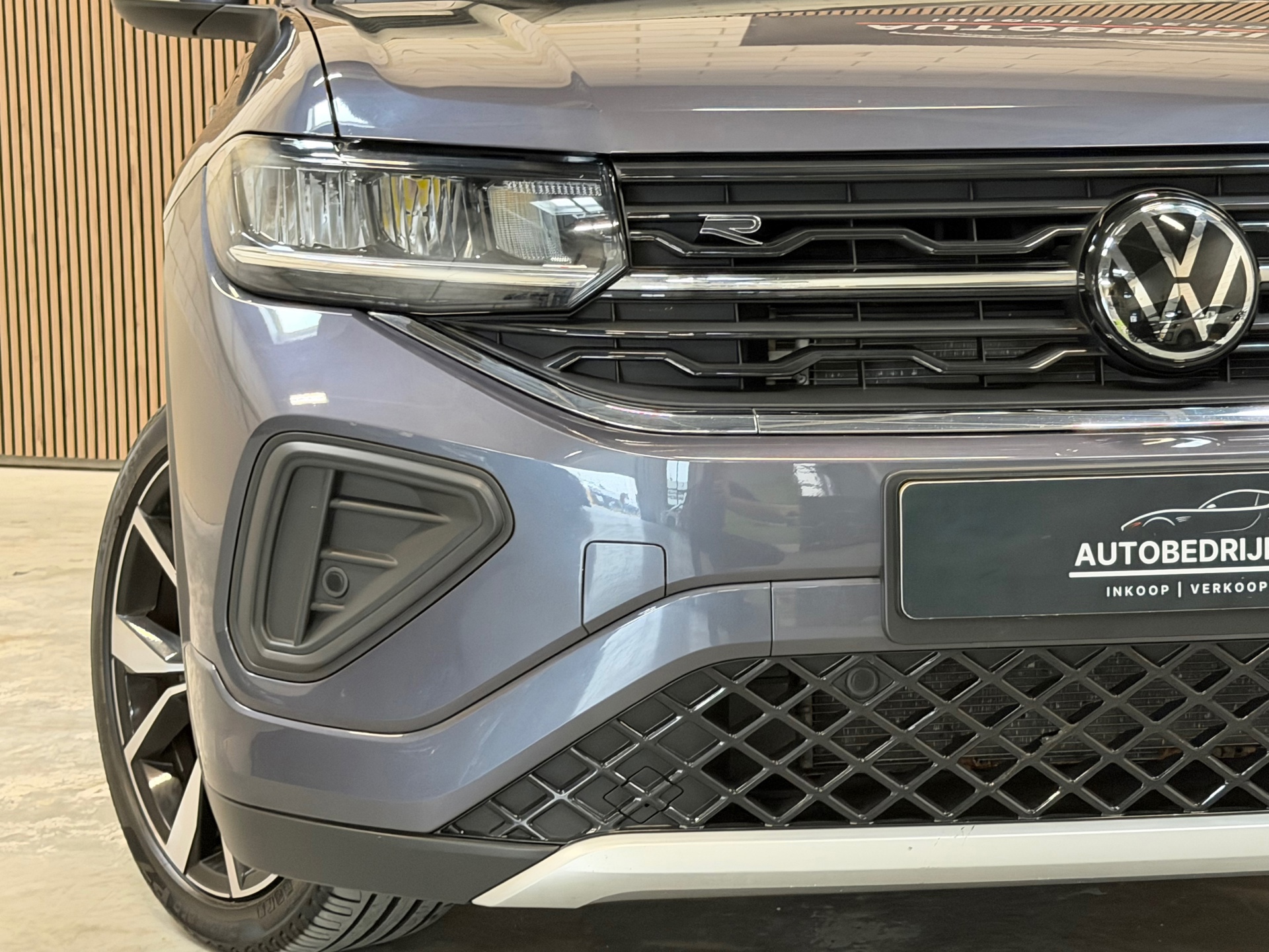 Volkswagen T-Cross 1.0 TSI R-Line (2024), foto 21