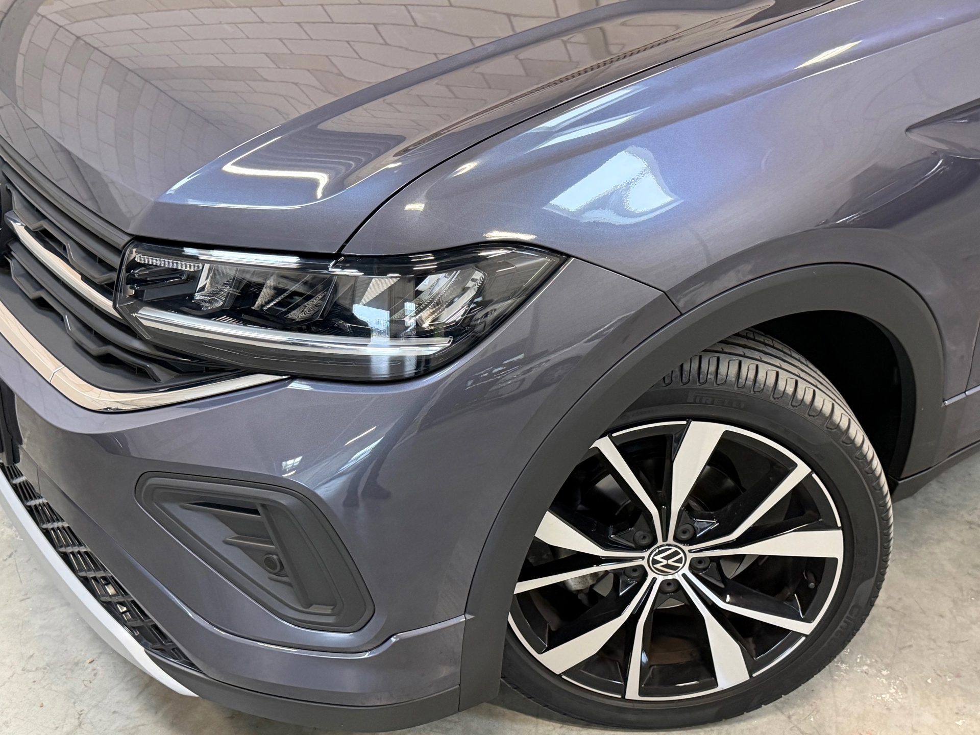 Volkswagen T-Cross 1.0 TSI R-Line (2024), foto 36