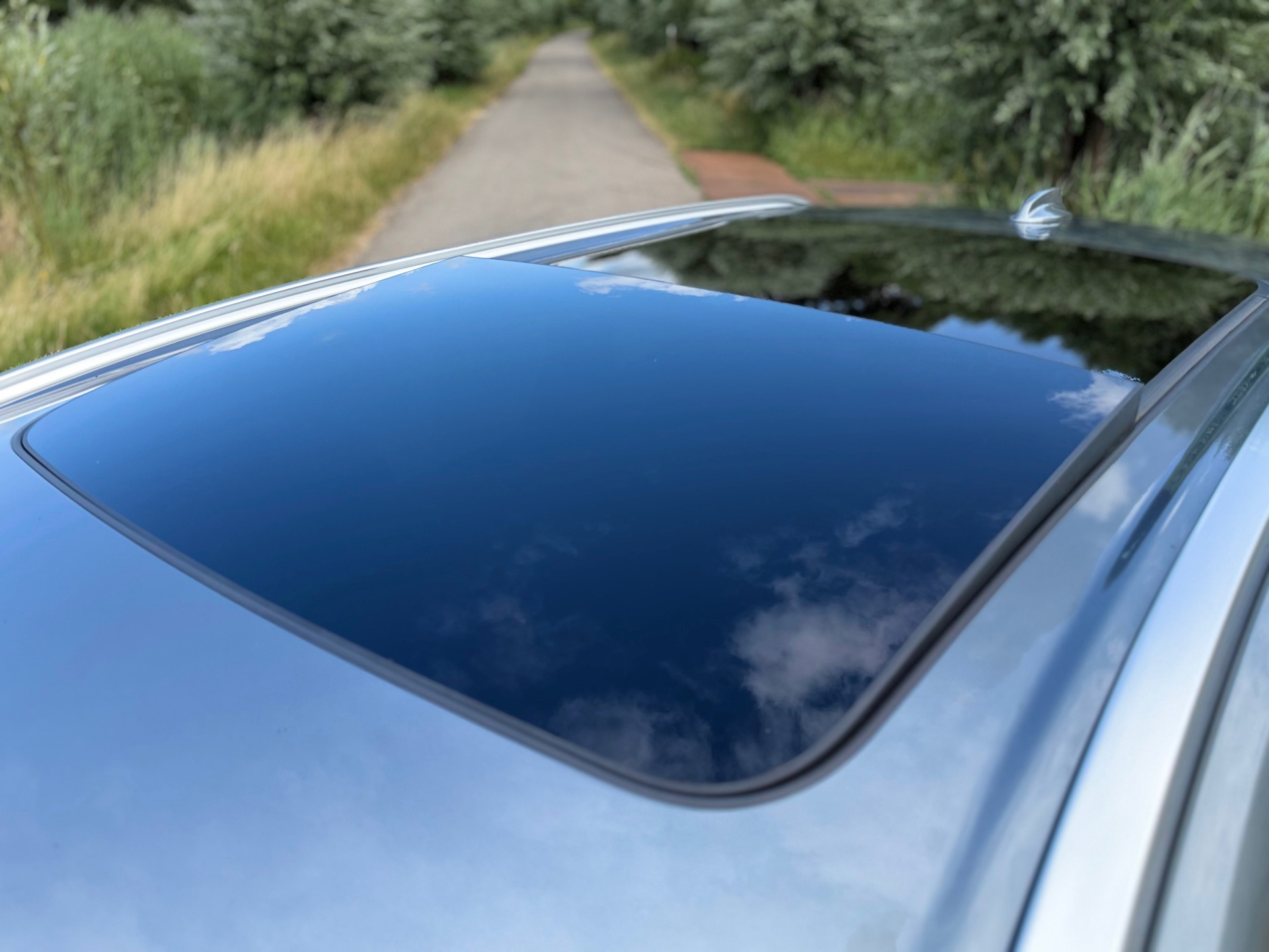 Volvo XC60 2.0 T4 R-Design (2019), foto 21