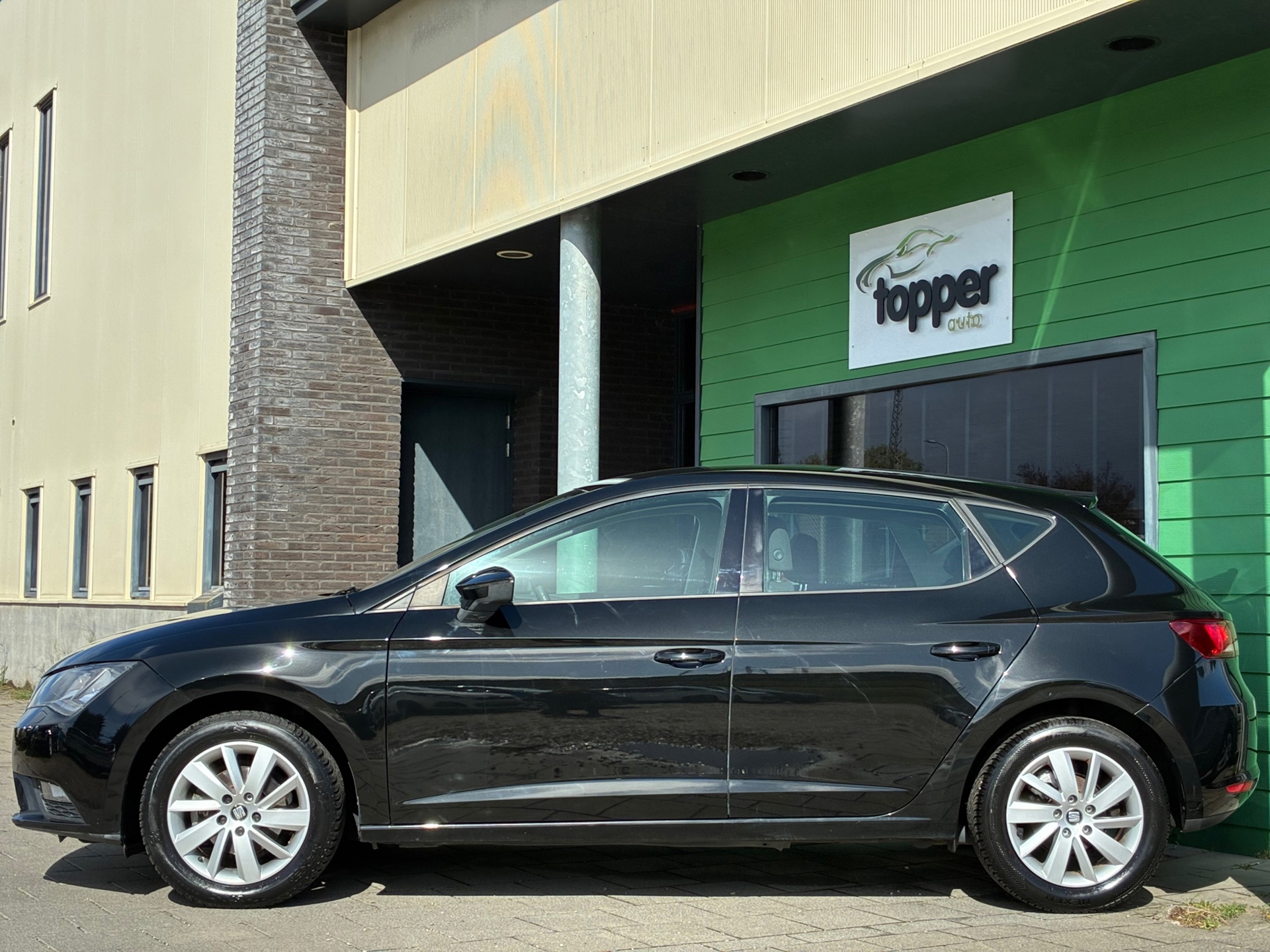 Seat Leon 1.2 TSI Enjoy (2016), foto 6