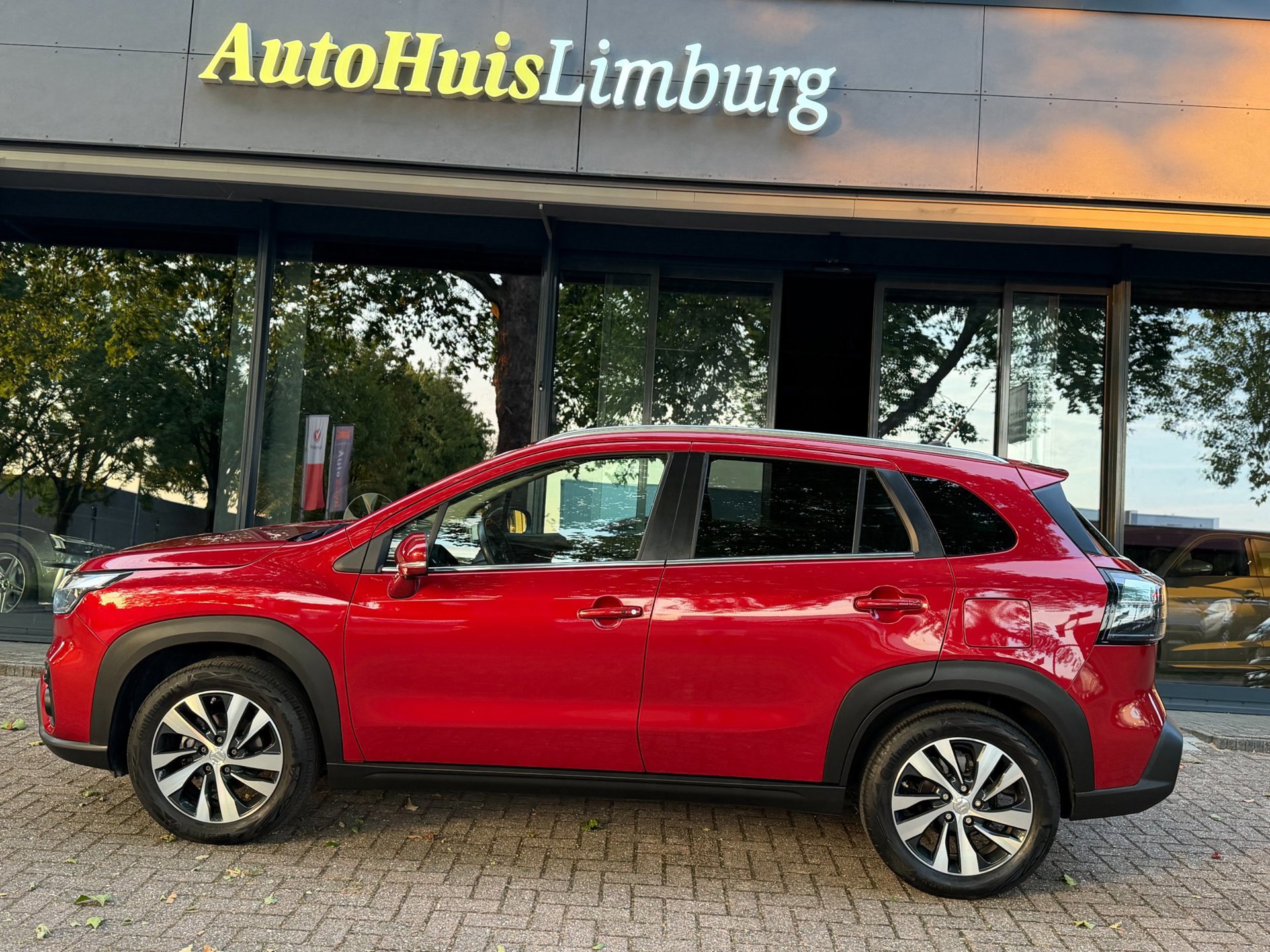 Suzuki S-Cross 1.5 Hybrid Style (2023), foto 3