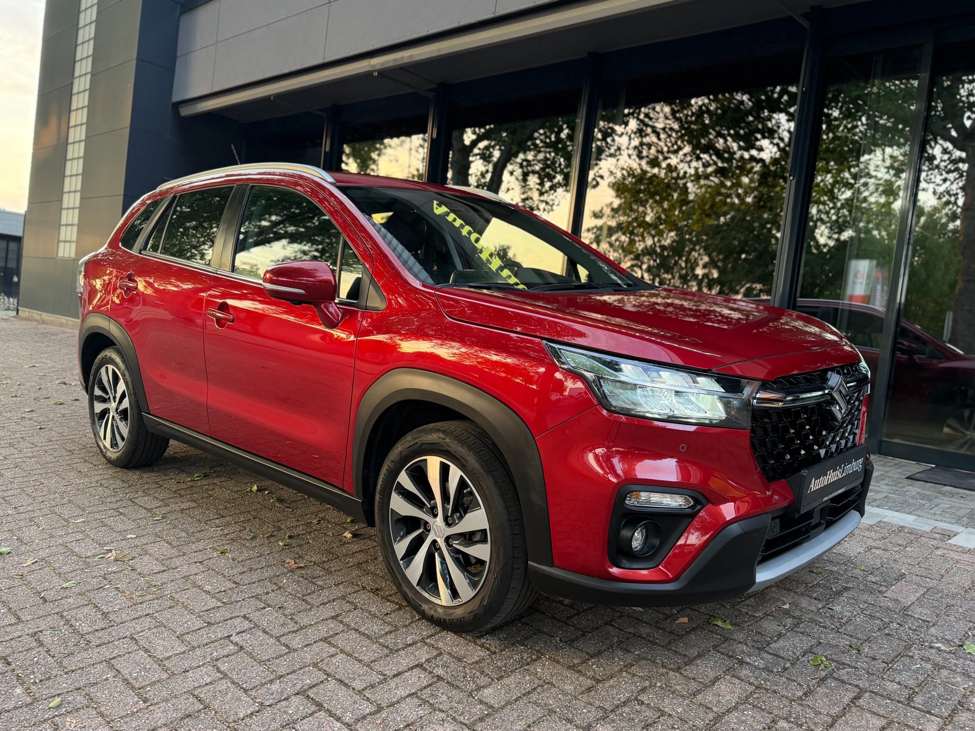 Suzuki S-Cross 1.5 Hybrid Style (2023), foto 32