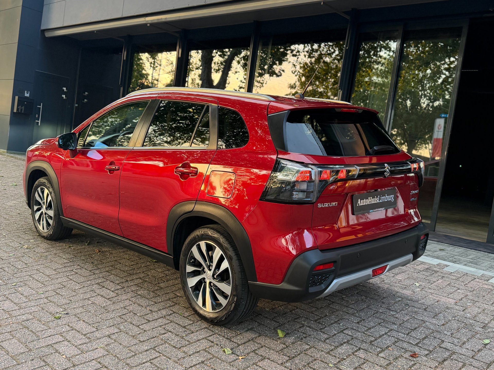 Suzuki S-Cross 1.5 Hybrid Style (2023), foto 5