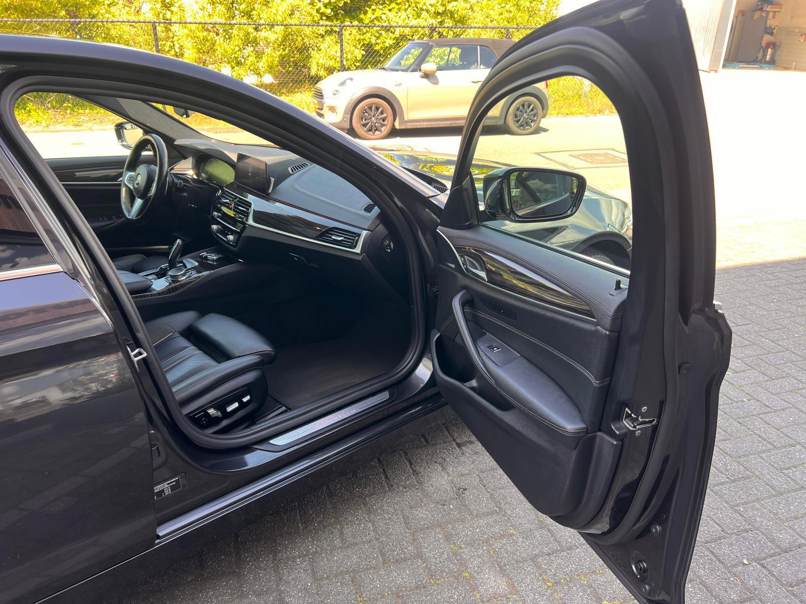 BMW 5-Serie 520i High Executive (2019), foto 10
