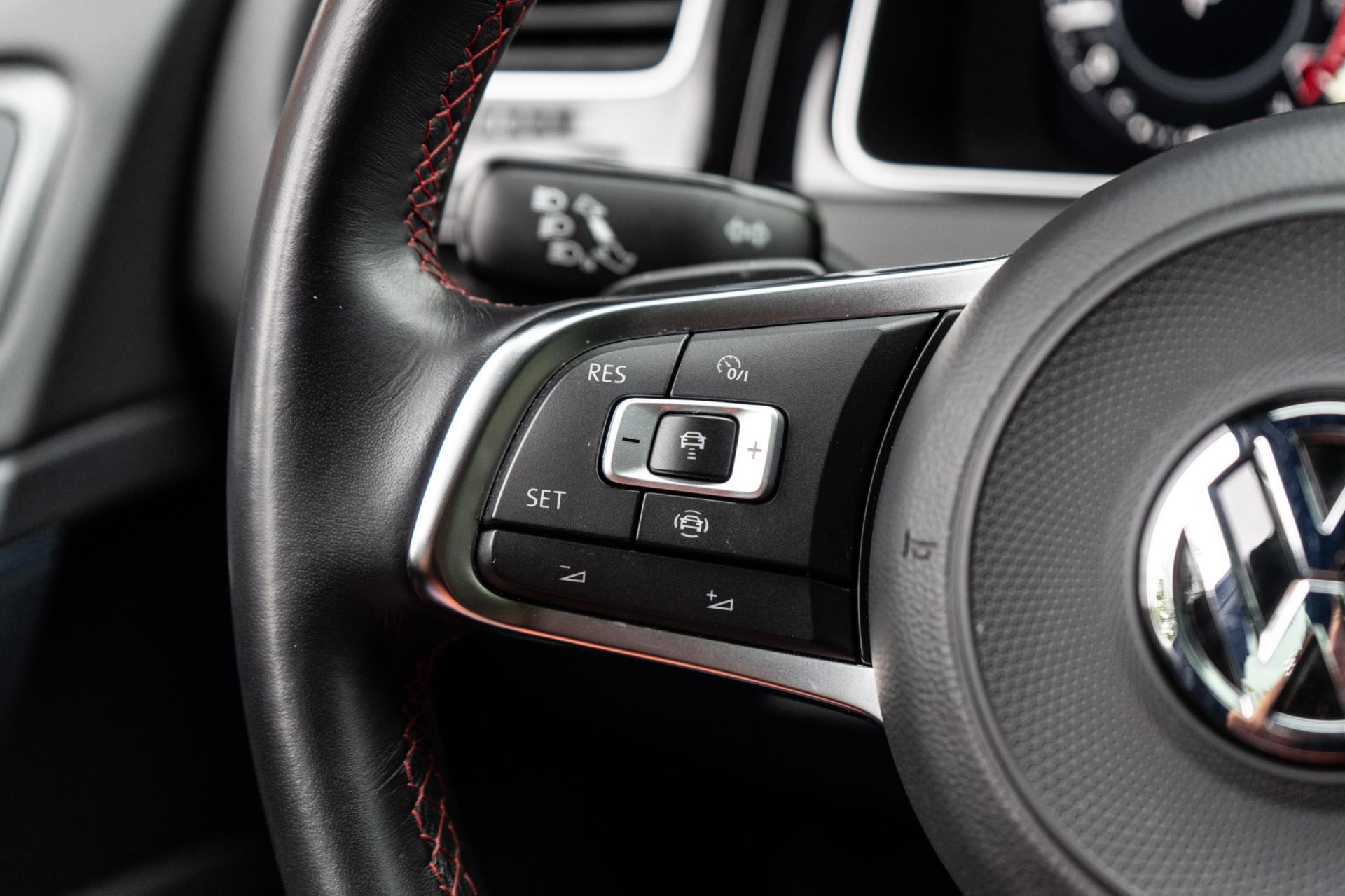 Volkswagen Golf 2.0 TSI GTI Performance (2019), foto 26
