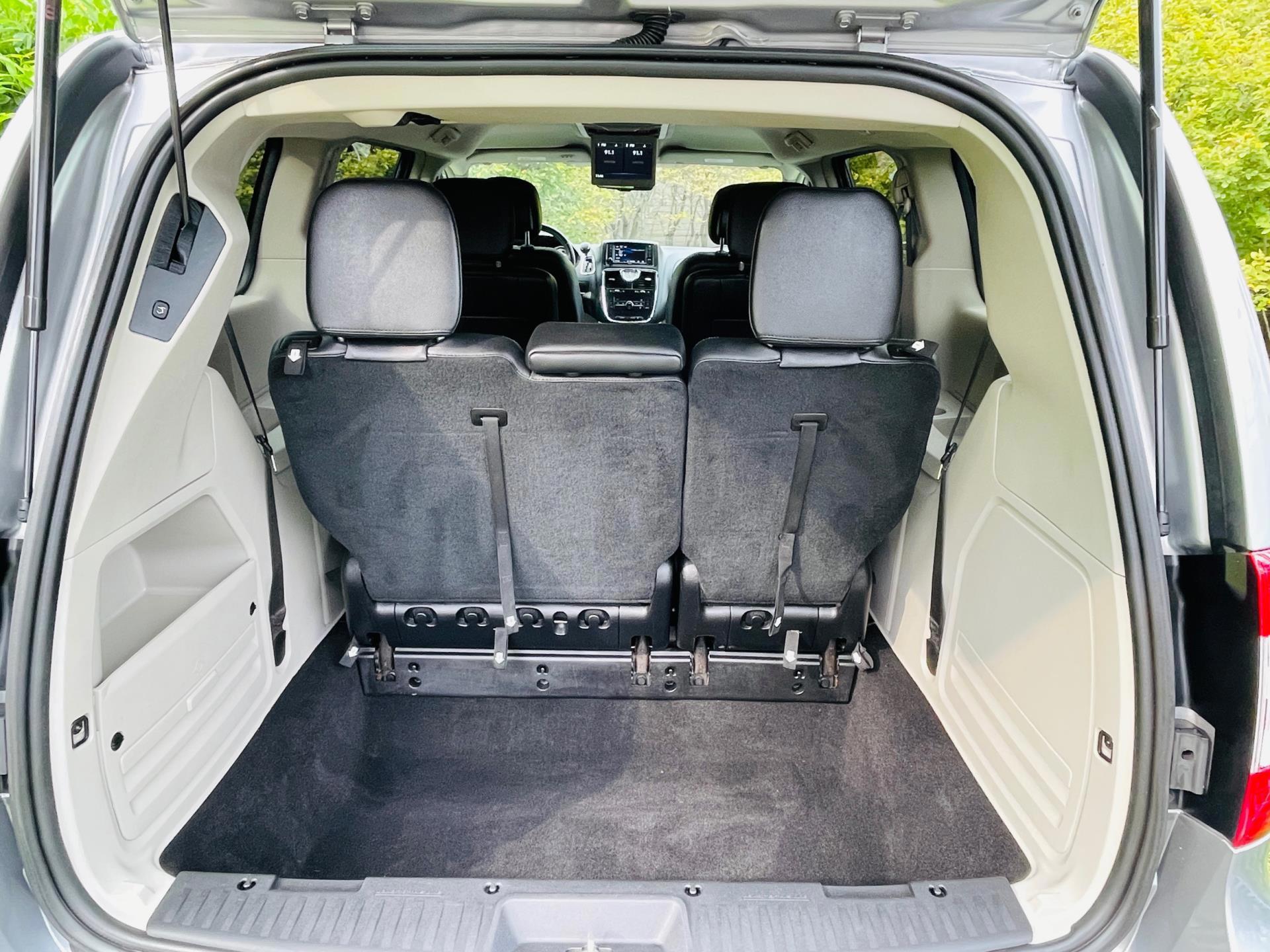 Chrysler Grand Voyager 3.6 V6 (2016), foto 21