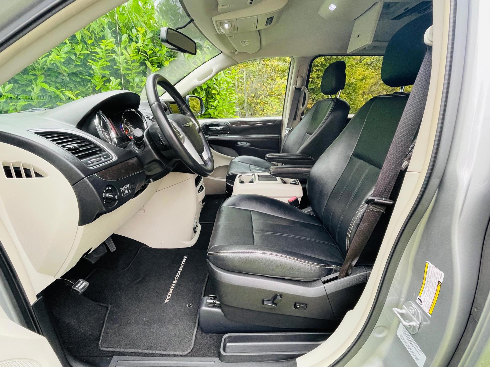 Chrysler Grand Voyager 3.6 V6 (2016), foto 9
