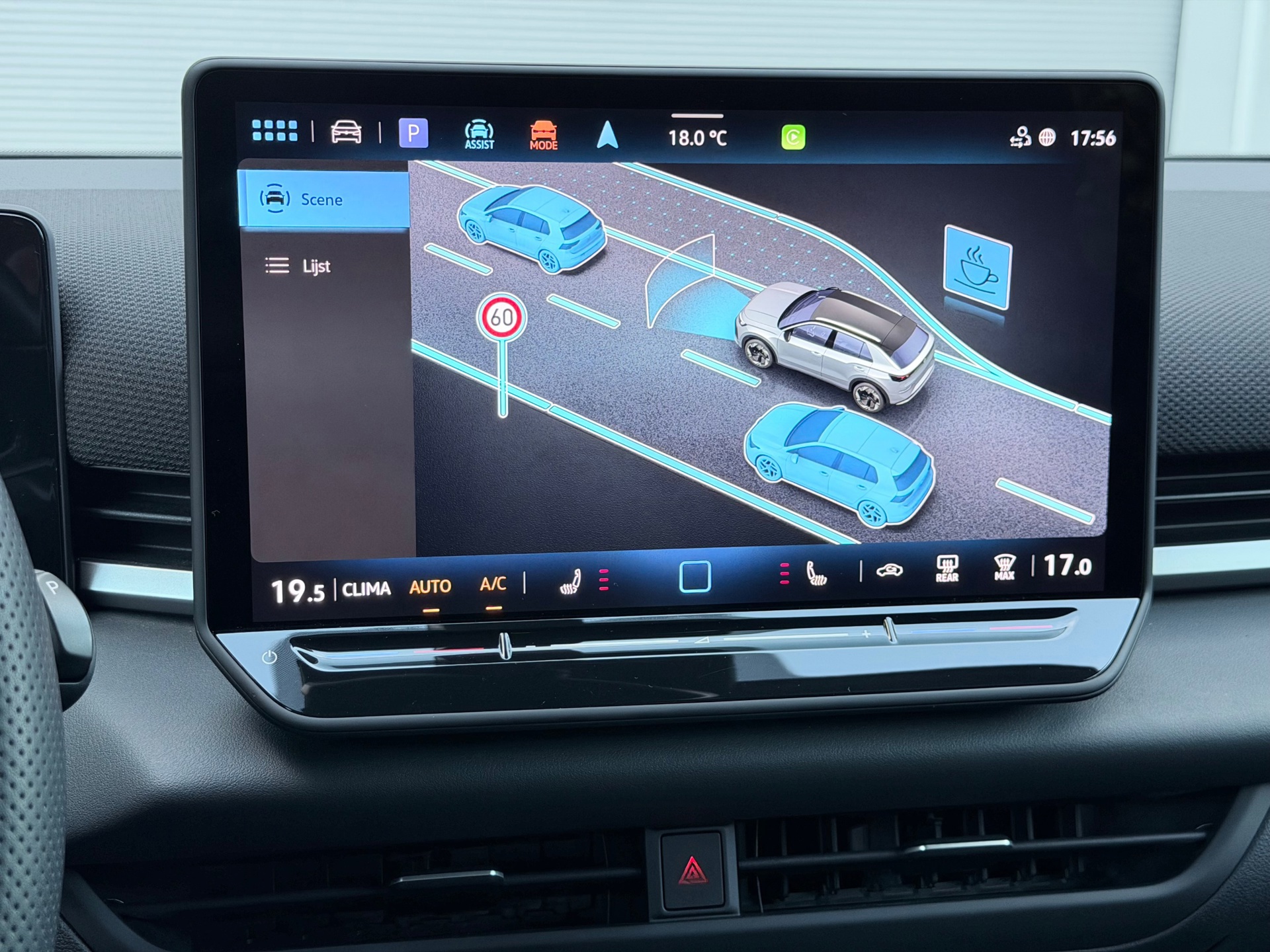 Volkswagen T-Roc 1.5 eTSI R-Line Matrix (2026), foto 23