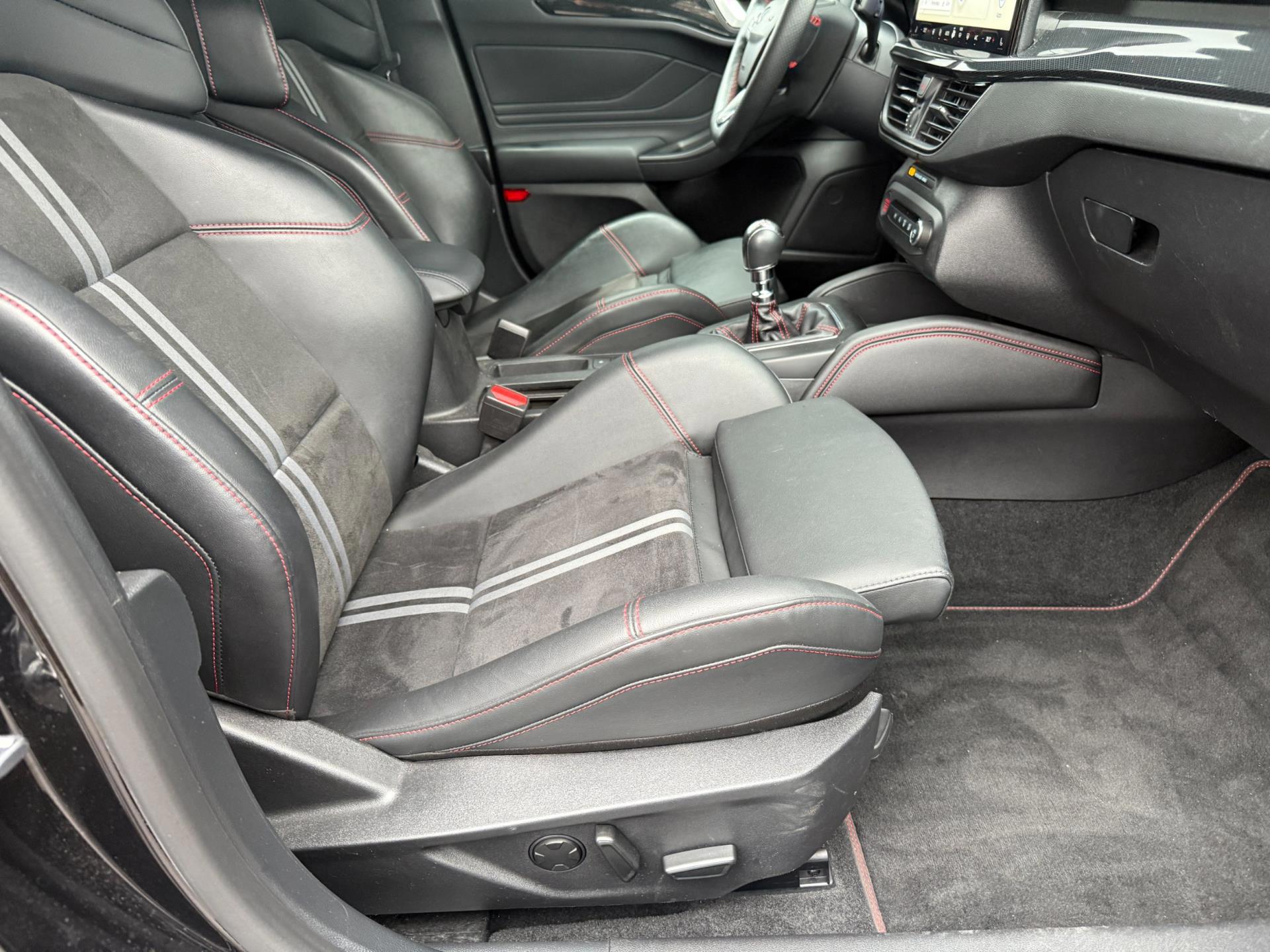 Ford Focus 2.3 Eco 280pk ST-X (2022), foto 25