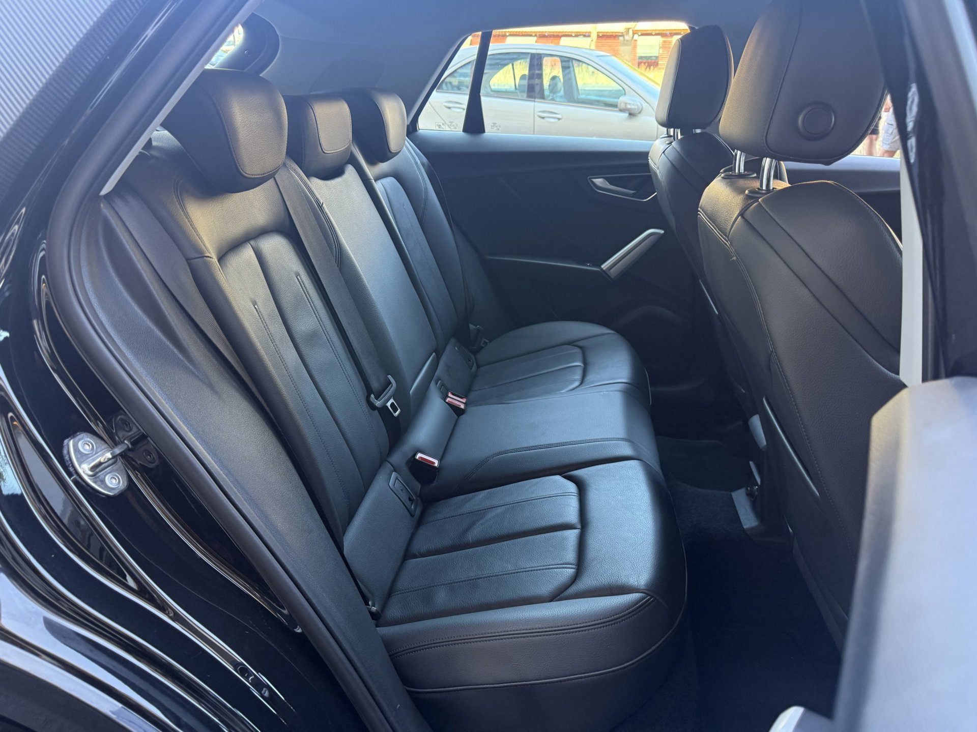 Audi Q2 35 TFSI AUT 2021 S-Line (2021), foto 10