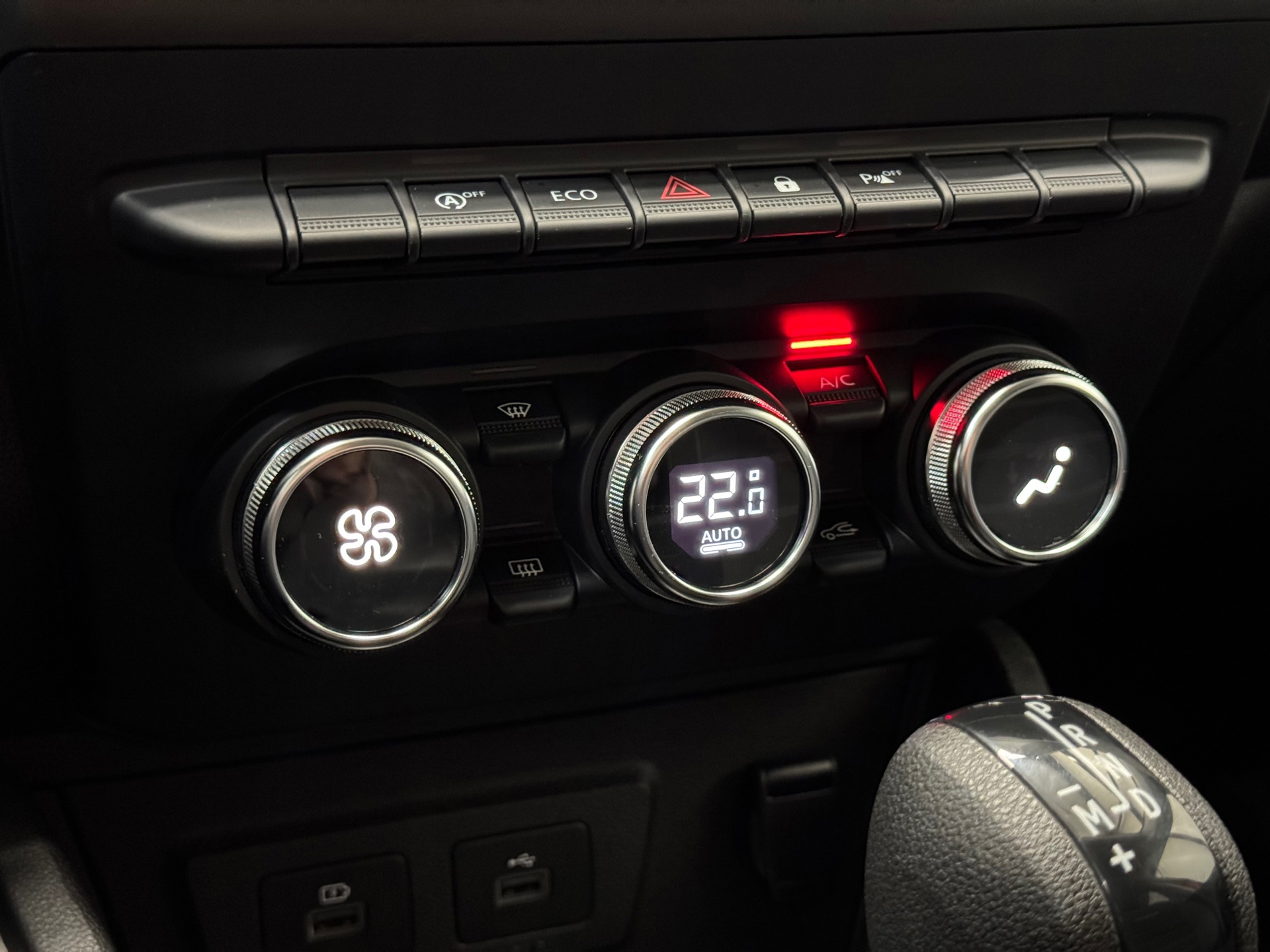 Dacia Duster 1.3 TCe Prestige (2021), foto 20