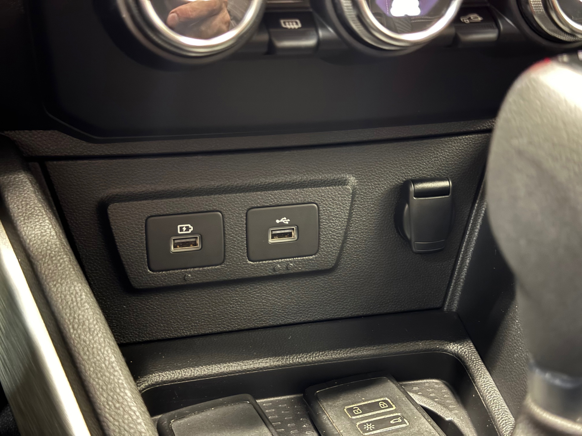 Dacia Duster 1.3 TCe Prestige (2021), foto 21