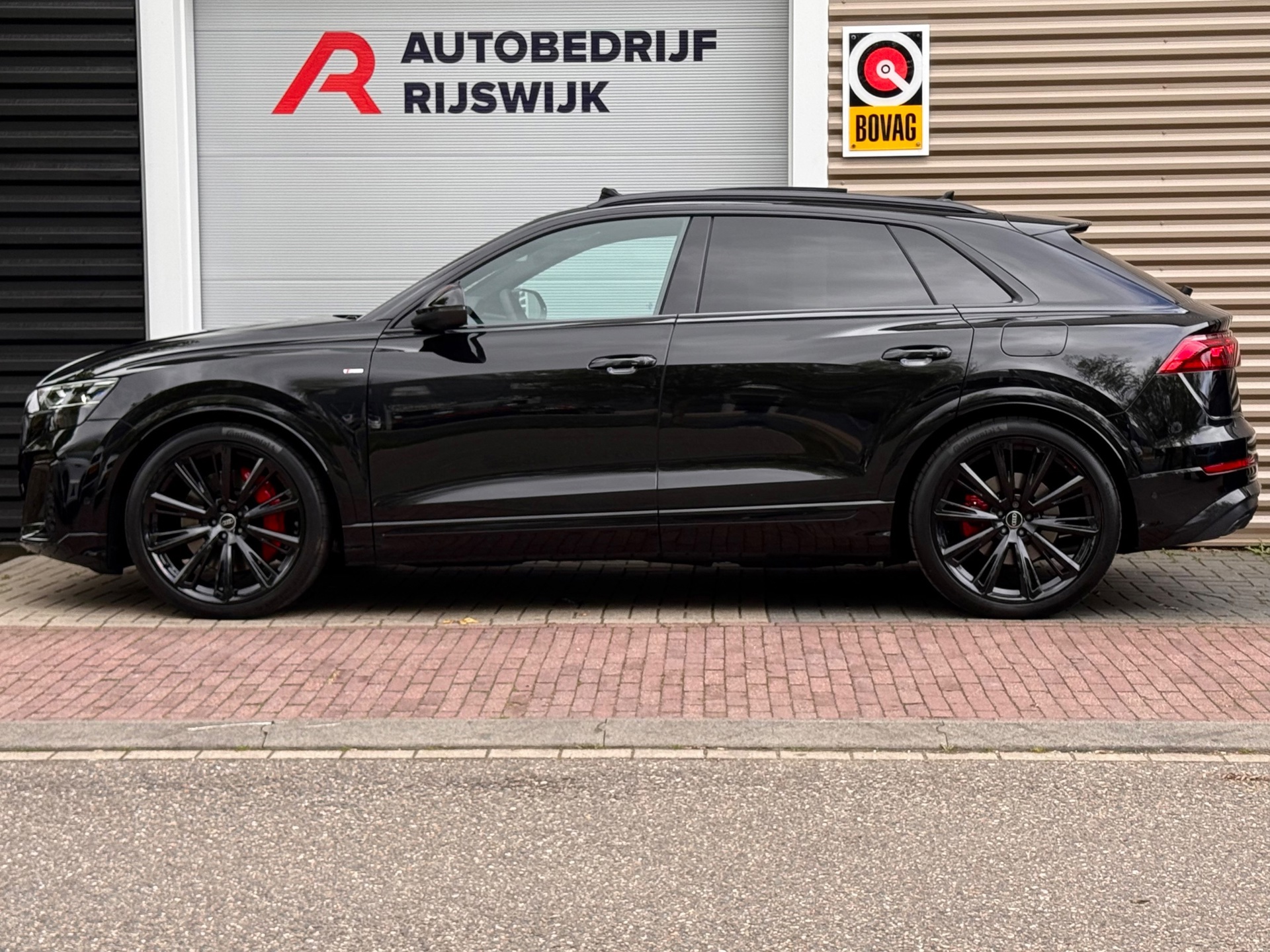 Audi Q8 55 TFSI e quattro Pro Line S Competition (2026), foto 2