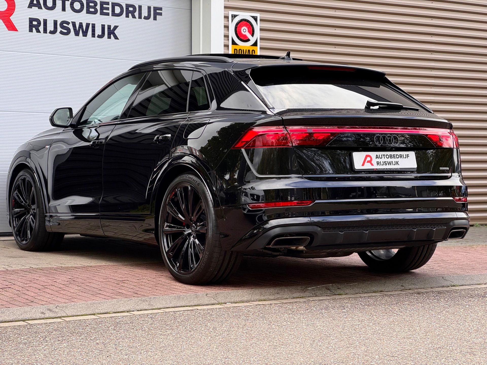 Audi Q8 55 TFSI e quattro Pro Line S Competition (2026), foto 10
