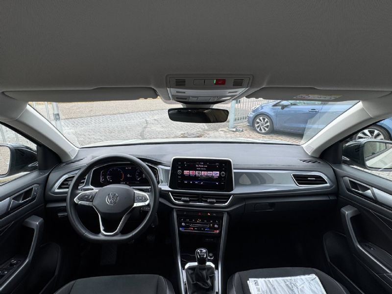 Volkswagen T-Roc 1.0 TSI Style IQ-Light (2023), foto 2