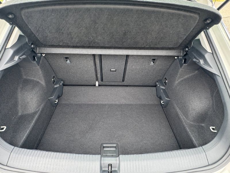 Volkswagen T-Roc 1.0 TSI Style IQ-Light (2023), foto 41