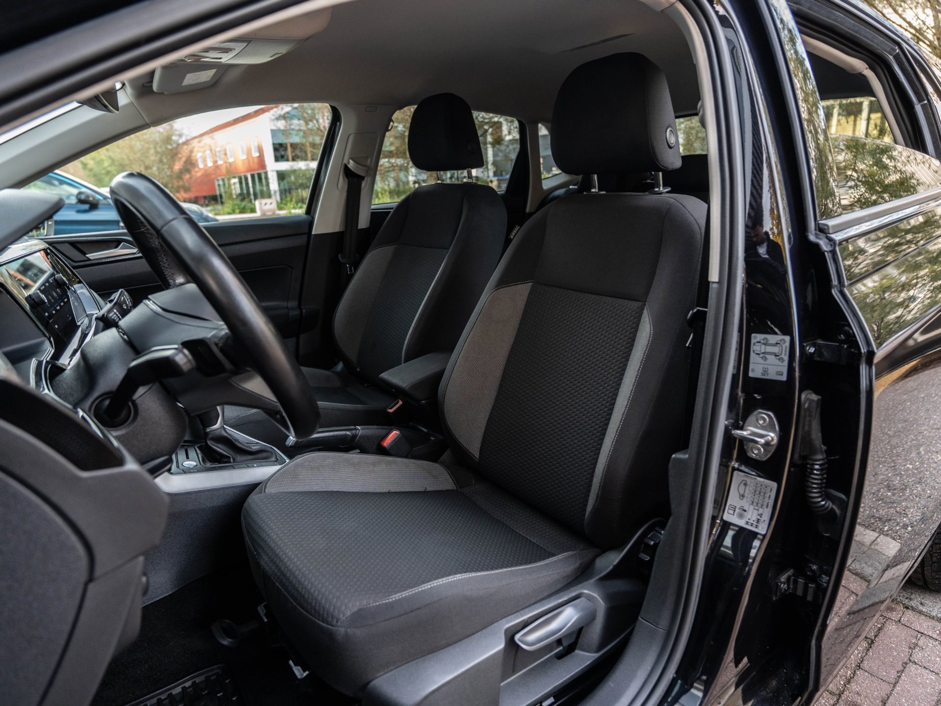 Volkswagen Polo 1.0 TSI Life (2023), foto 12