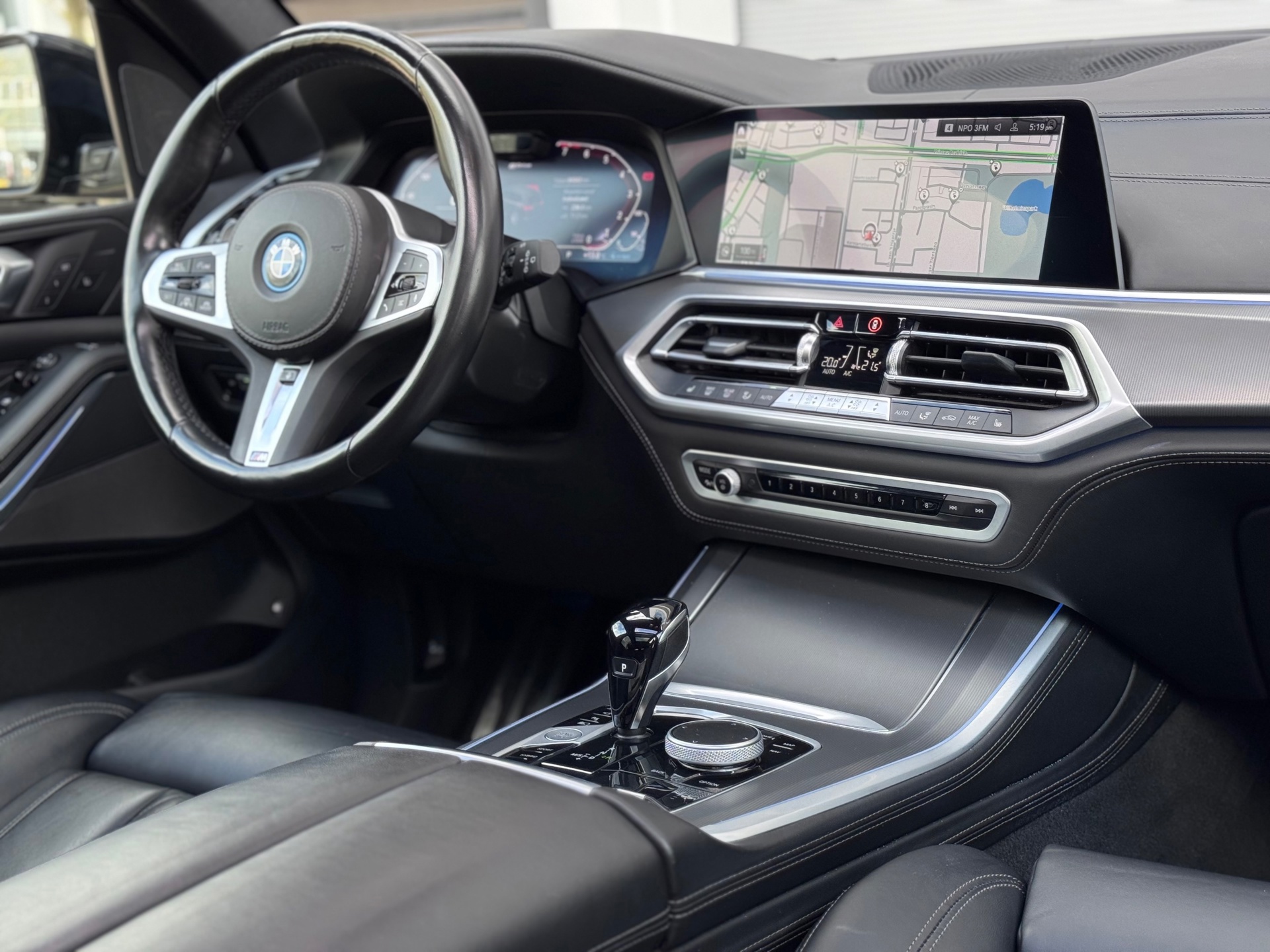 BMW X5 XDrive45e High Executive (2023), foto 19