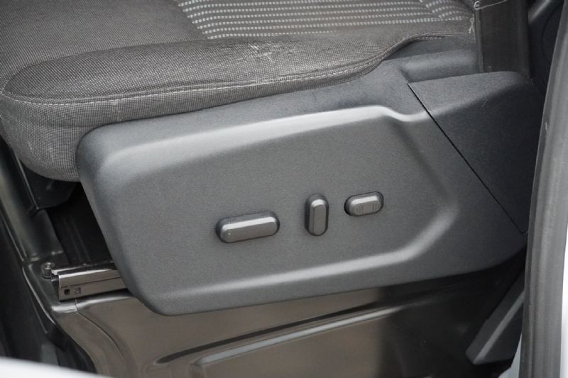Ford Transit 350 2.0 TDCI L2H2 (2019), foto 10