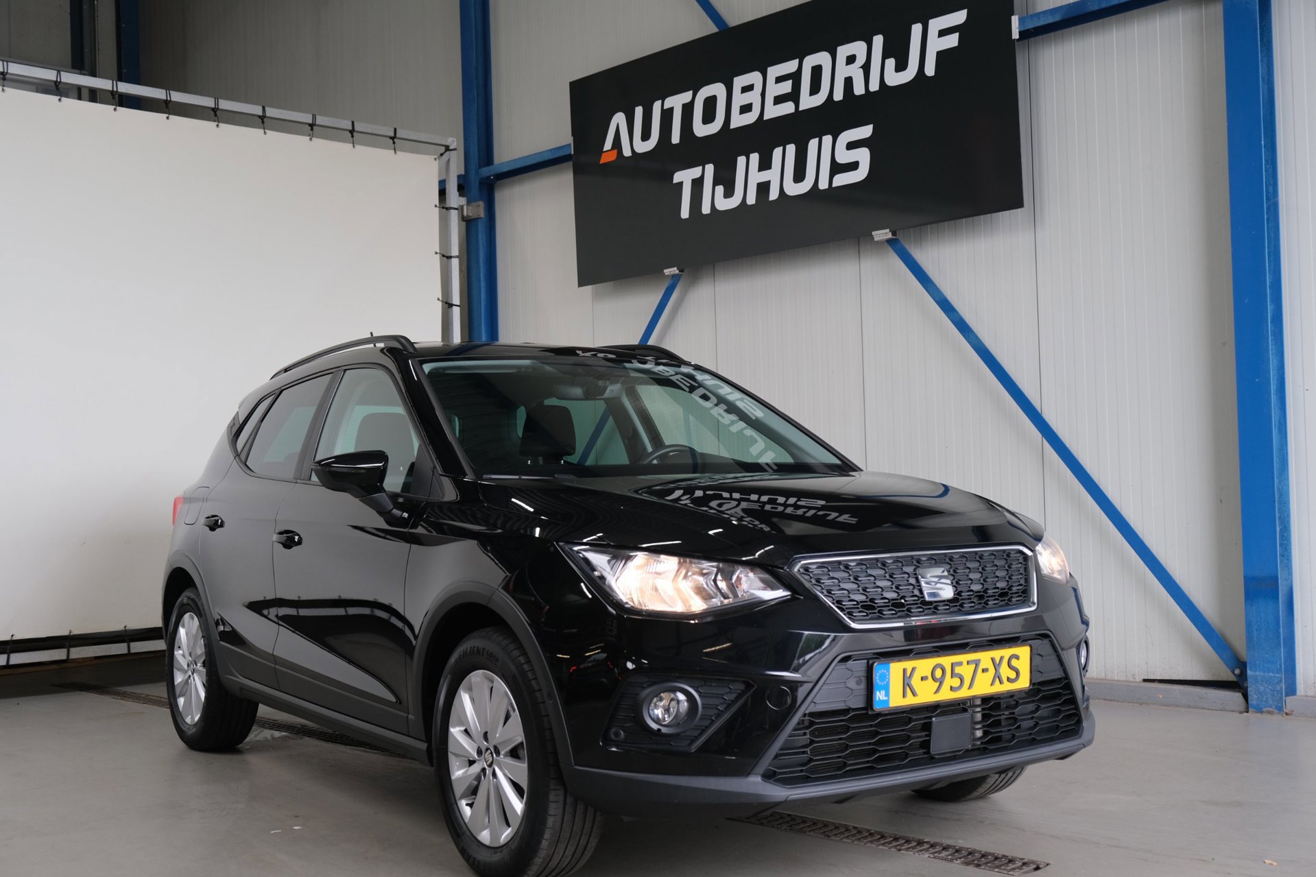 Seat Arona 1.0 TSI Style Business Intense (2021), foto 1