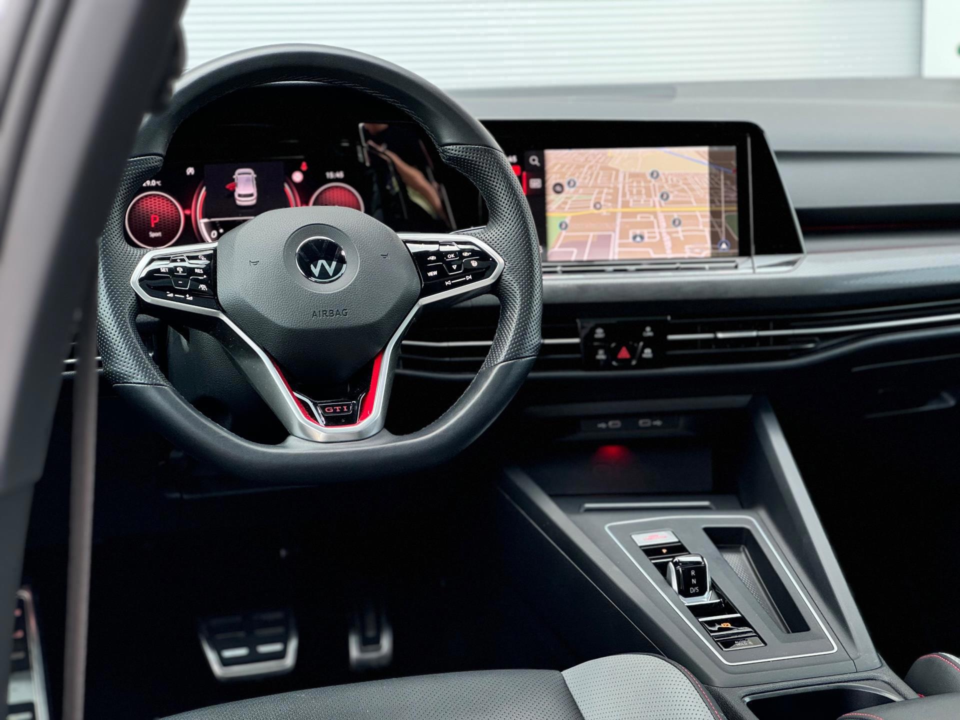 Volkswagen Golf 2.0 TSI GTI (2022), foto 13