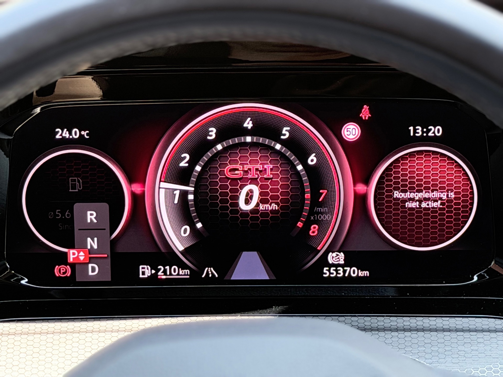 Volkswagen Golf 2.0 TSI GTI (2022), foto 24