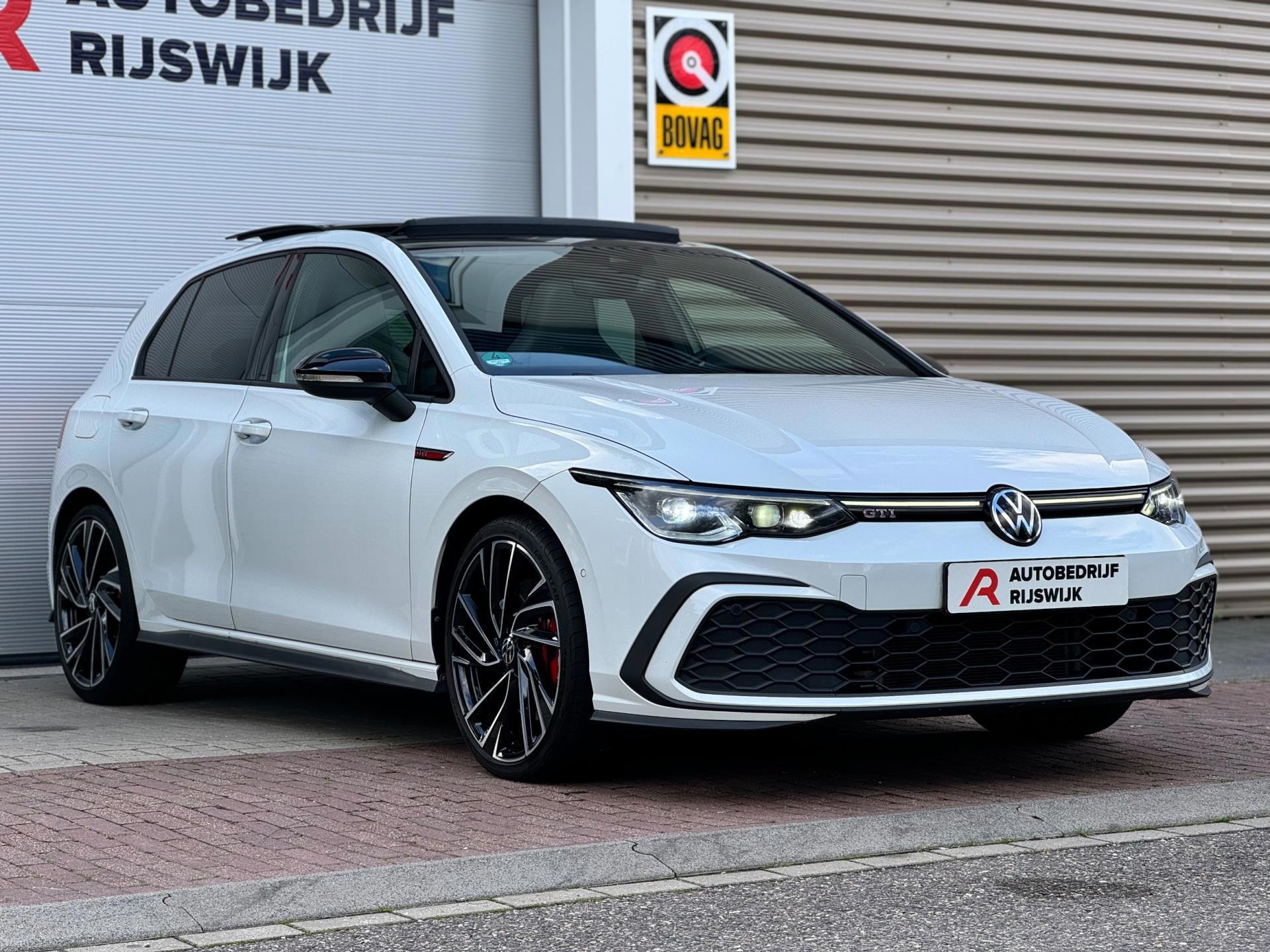 Volkswagen Golf 2.0 TSI GTI (2022), foto 9