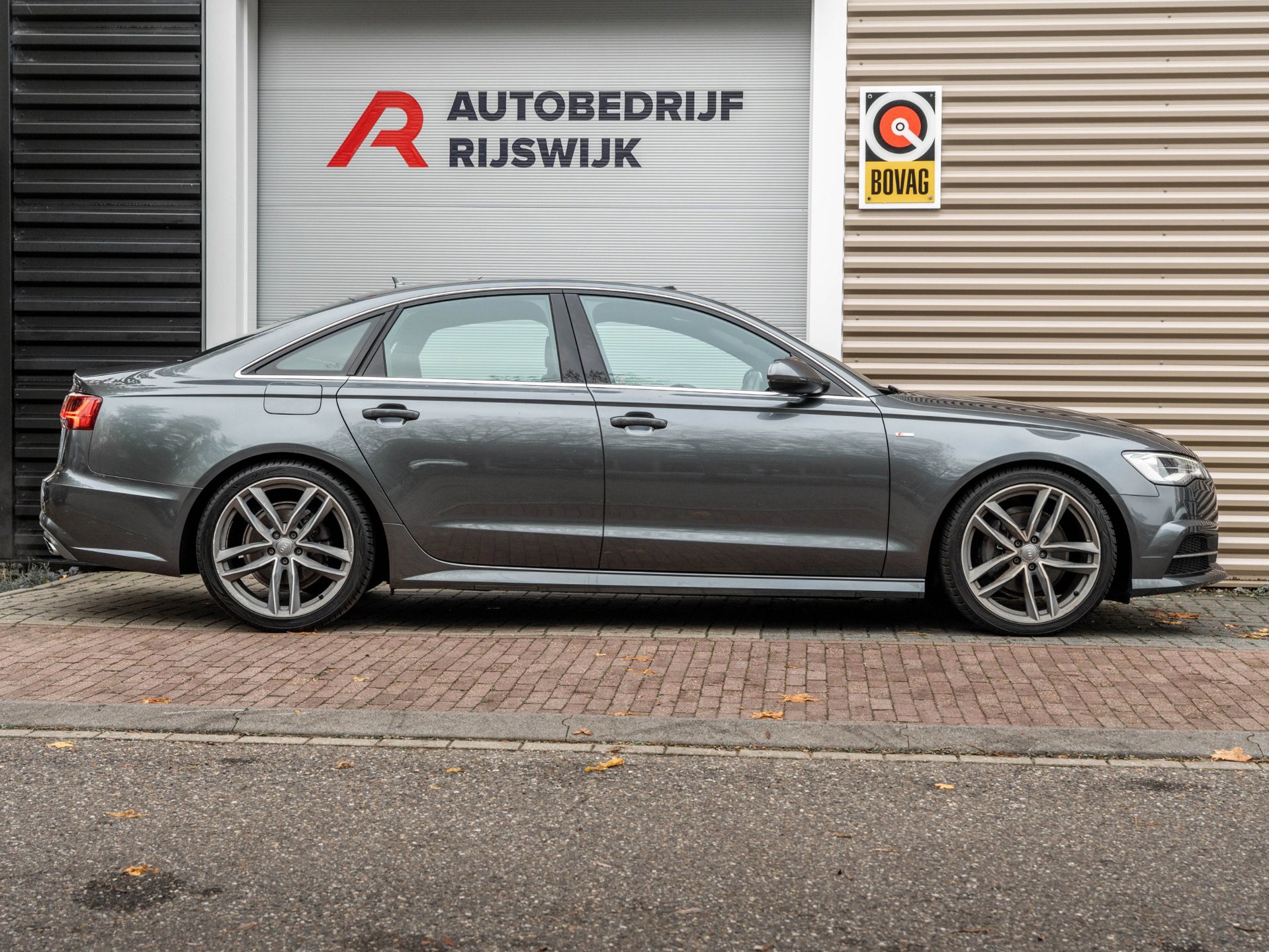 Audi A6 Limousine 1.8 TFSI S-Line Sport Dak (2016), foto 5