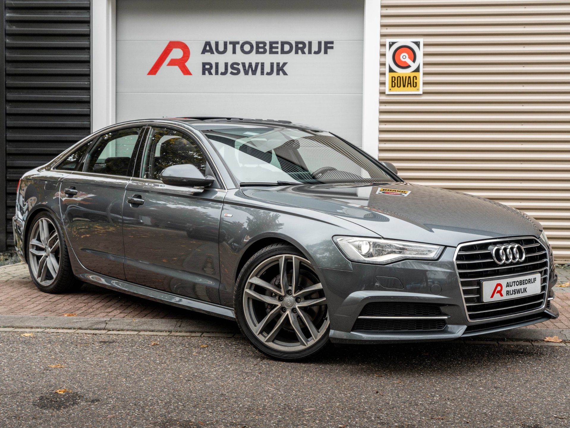 Audi A6 Limousine 1.8 TFSI S-Line Sport Dak (2016), foto 6