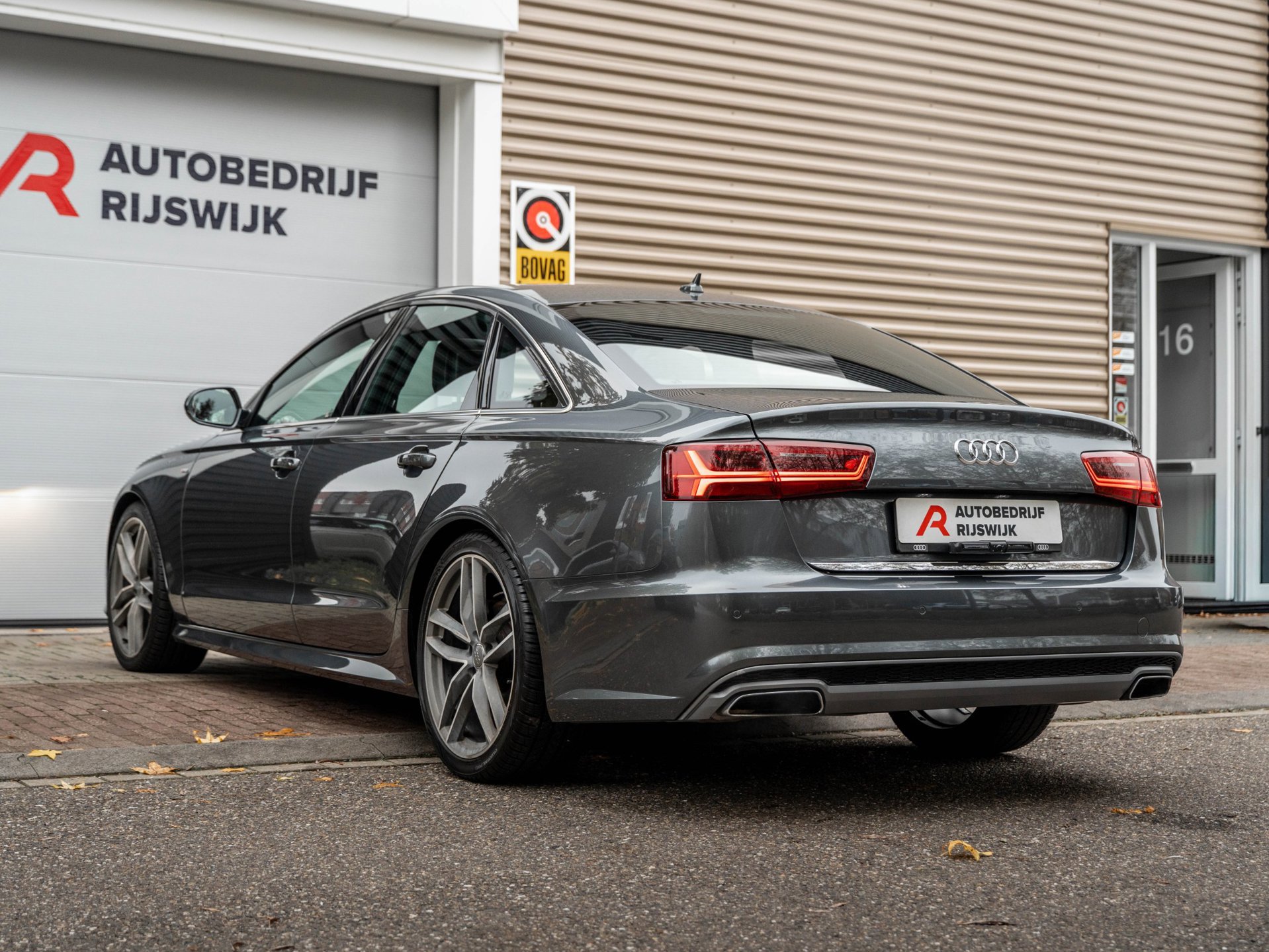 Audi A6 Limousine 1.8 TFSI S-Line Sport Dak (2016), foto 7