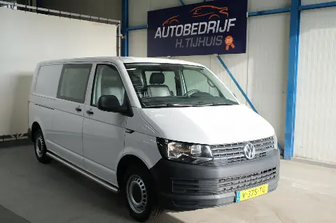 Volkswagen Transporter 2.0 TDI L2H1 DC Comfortline (2018)