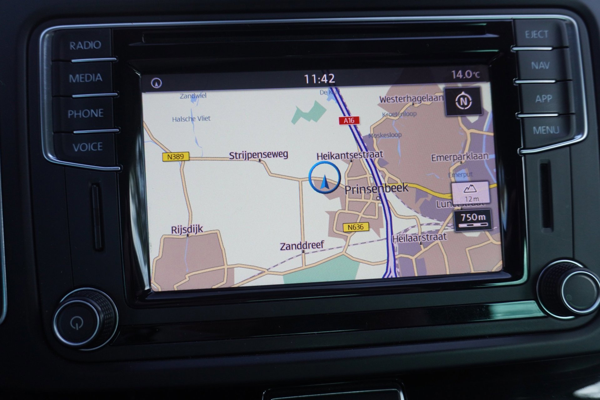 Seat Alhambra 1.4 TSI FR 7P (2019), foto 28