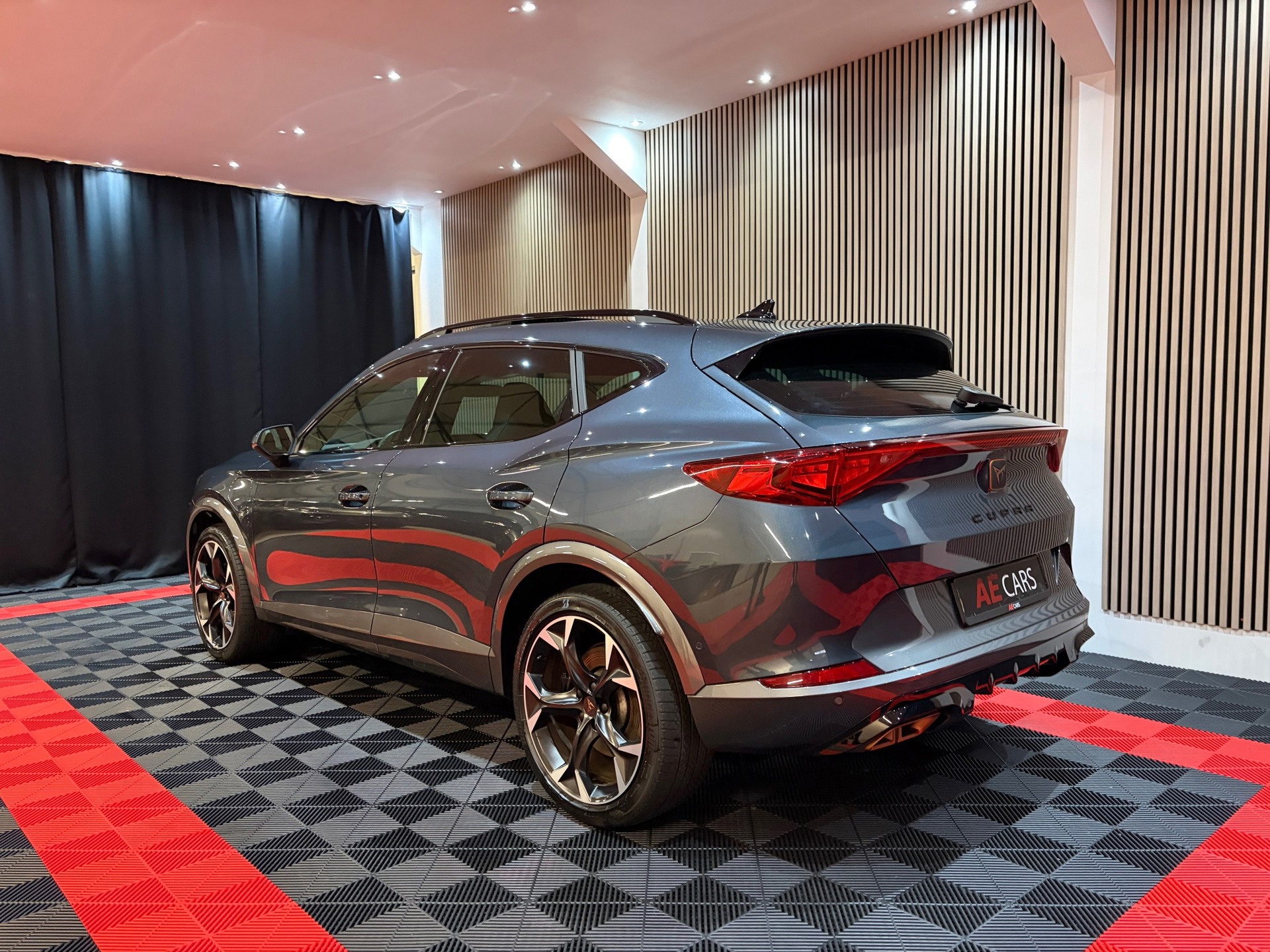 CUPRA Formentor 1.4 e-Hybrid VZ Copper Edition (2023), foto 16