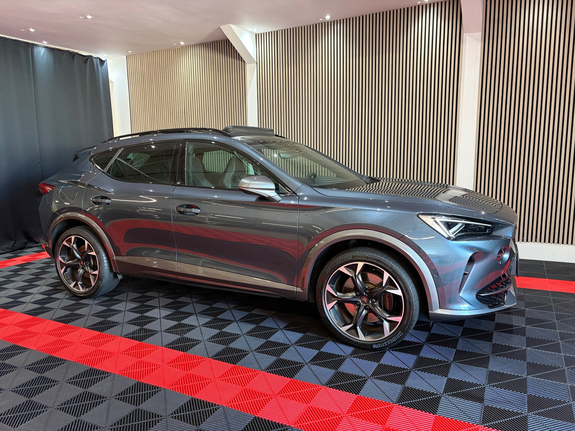 CUPRA Formentor 1.4 e-Hybrid VZ Copper Edition (2023), foto 10