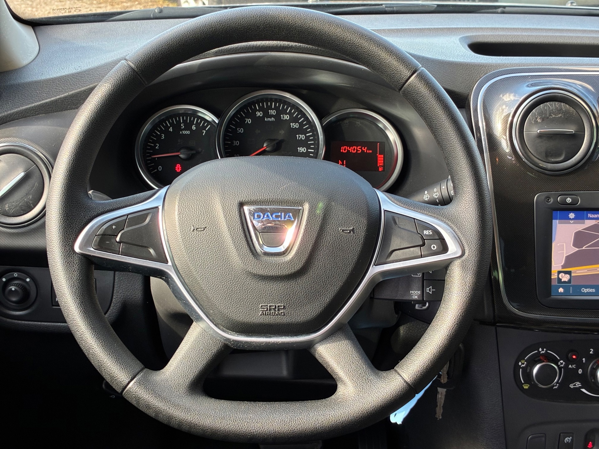 Dacia Logan MCV 0.9 TCe Laureate (2017), foto 2