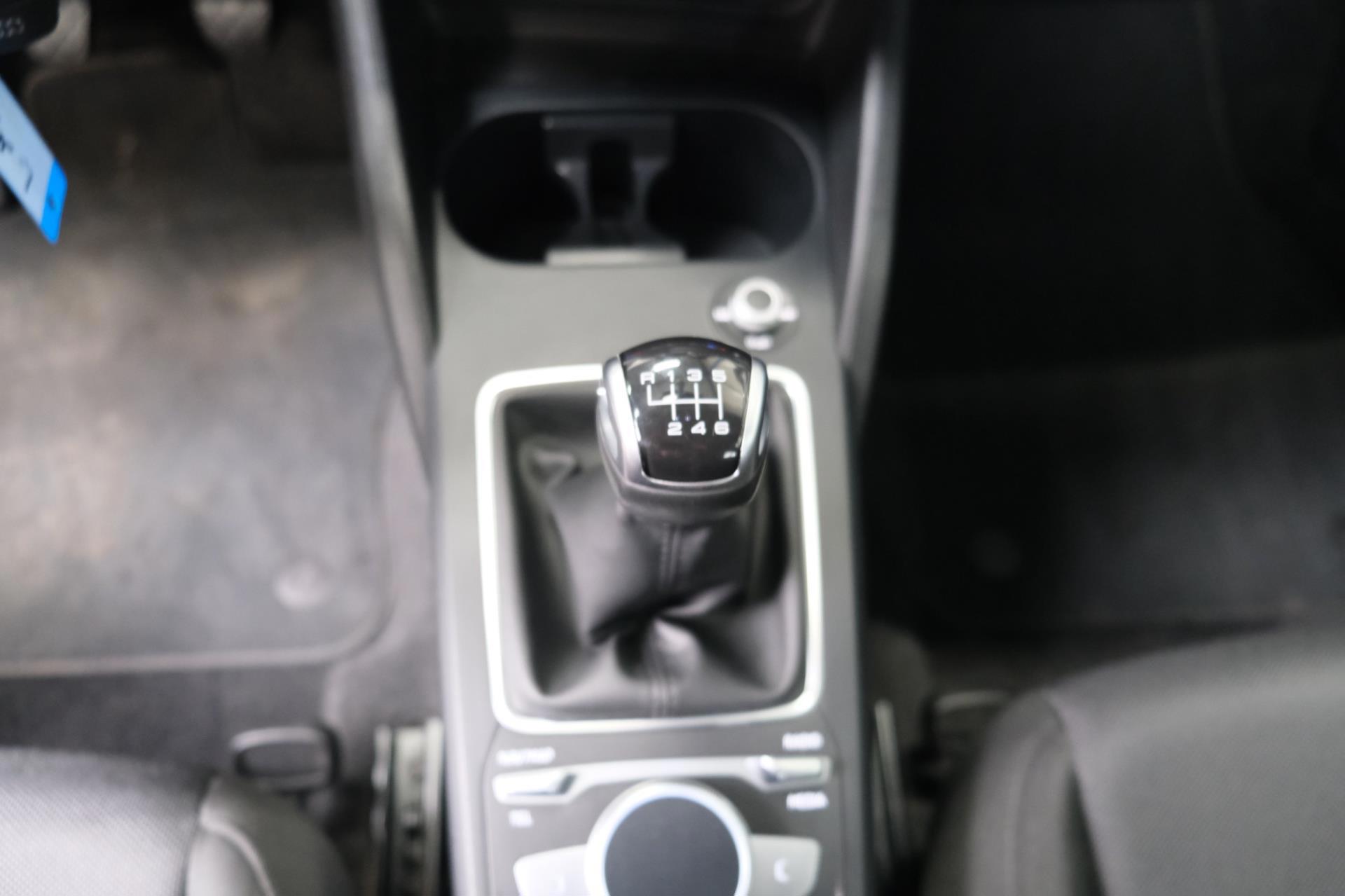 Audi Q2 30 TFSI Pro Line (2021), foto 16