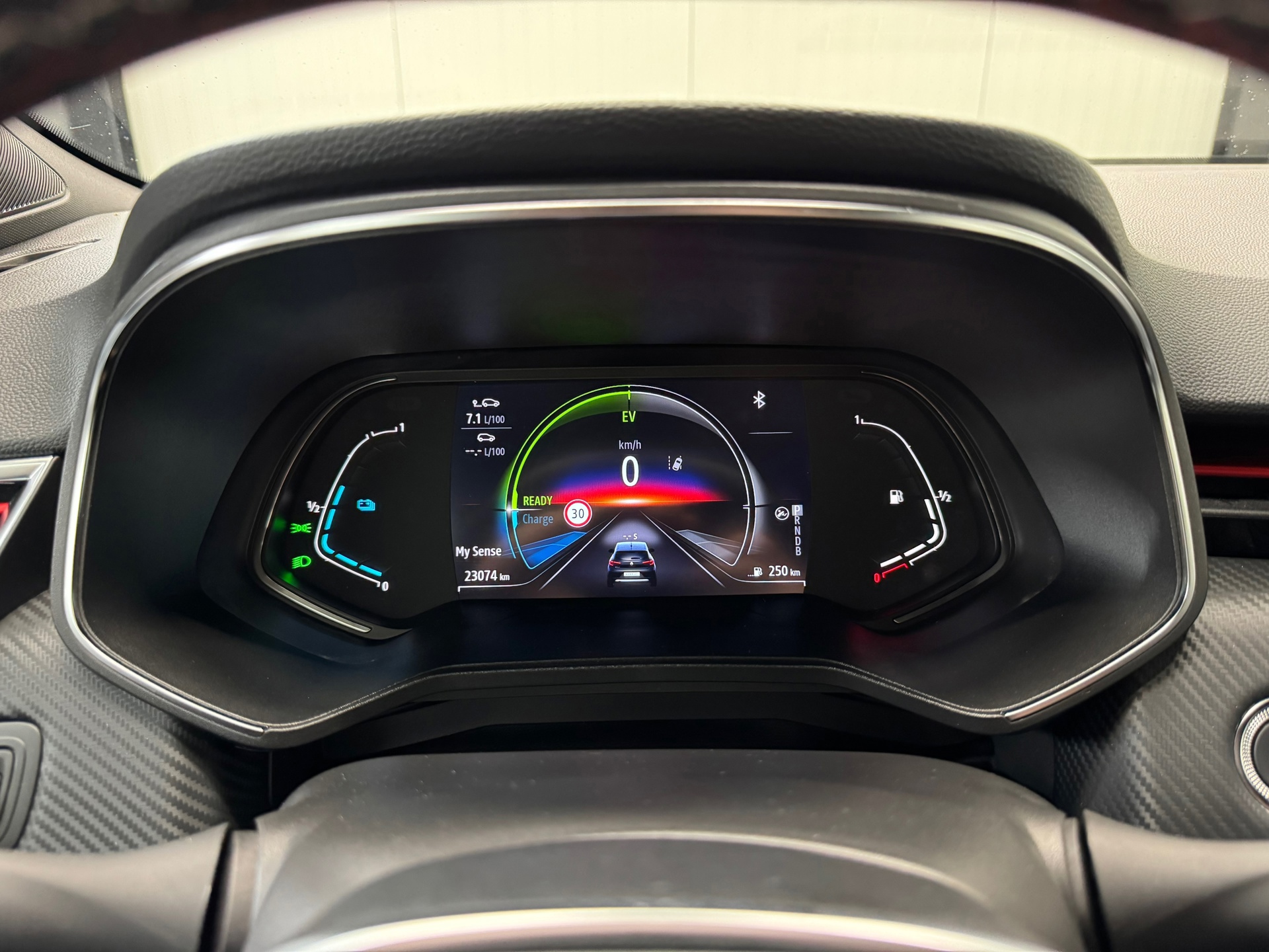 Renault Clio 1.6 E-Tech Hybrid 140 R.S. Line (2021), foto 11