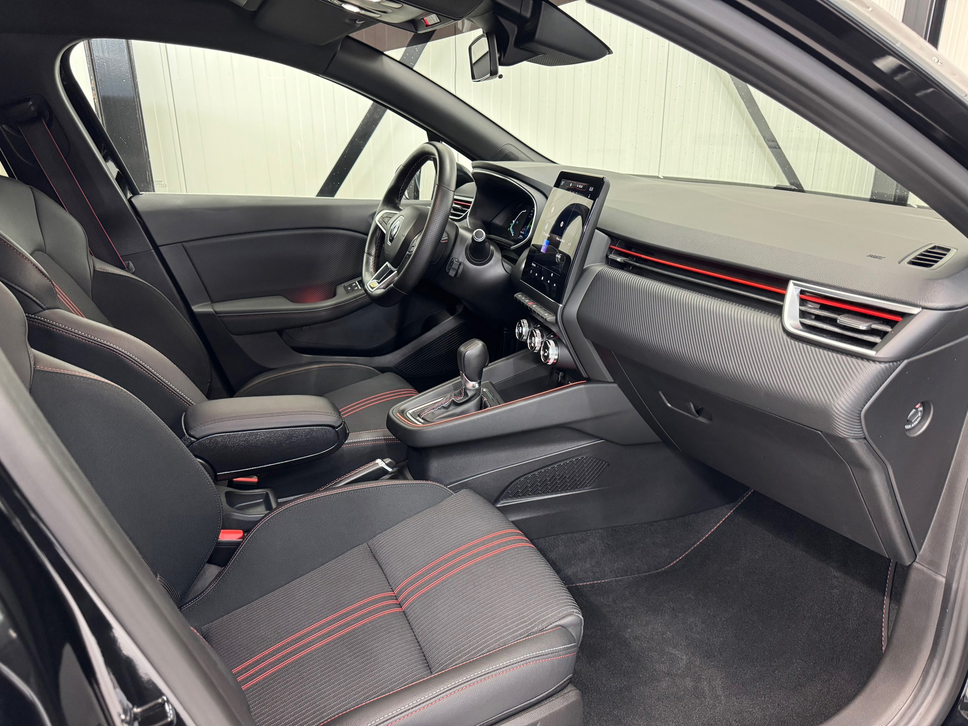 Renault Clio 1.6 E-Tech Hybrid 140 R.S. Line (2021), foto 7